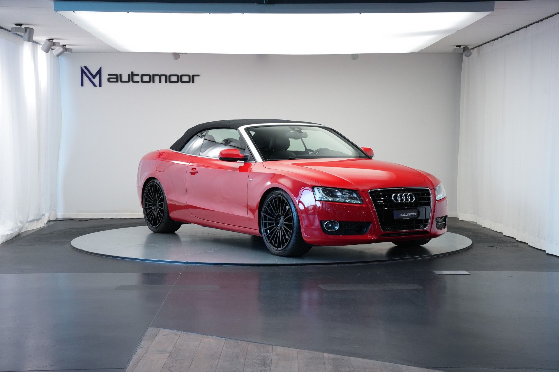 AUDI A5 Cabriolet 3.0 TDI quattro S-tronic-image-10