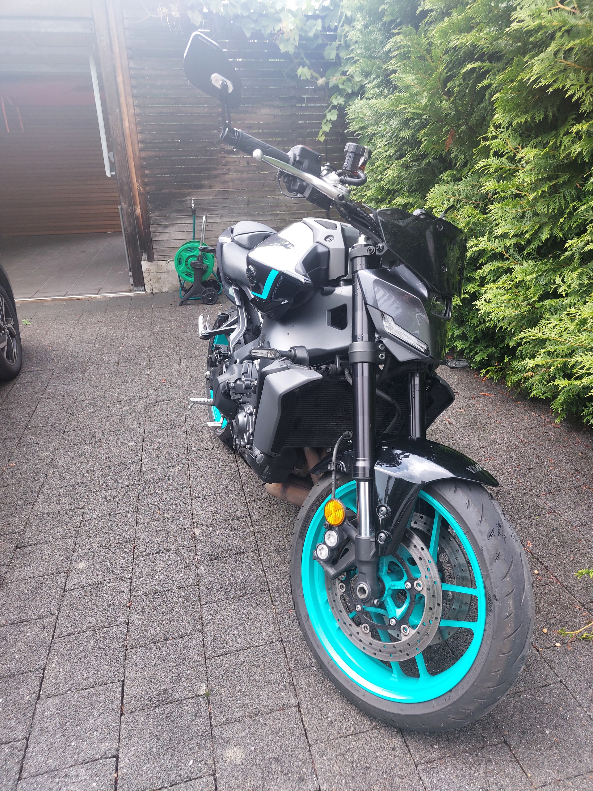 YAMAHA MT-09-image-7