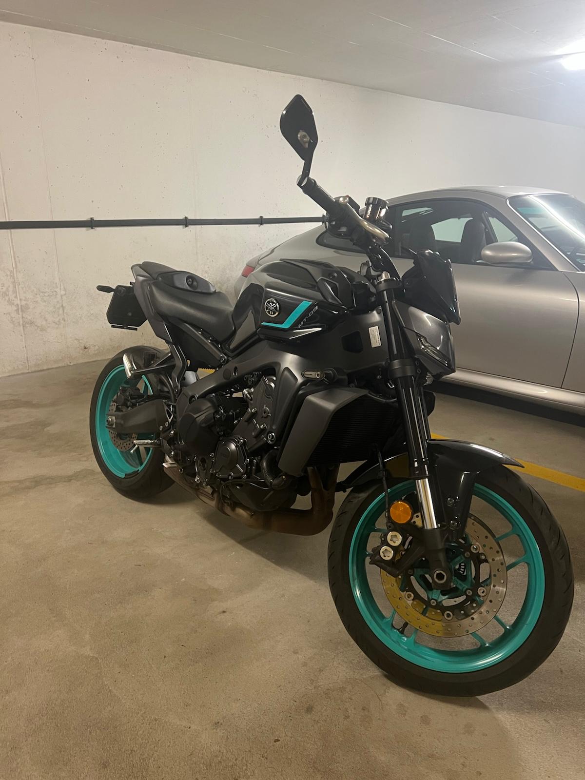 YAMAHA MT-09-image-4