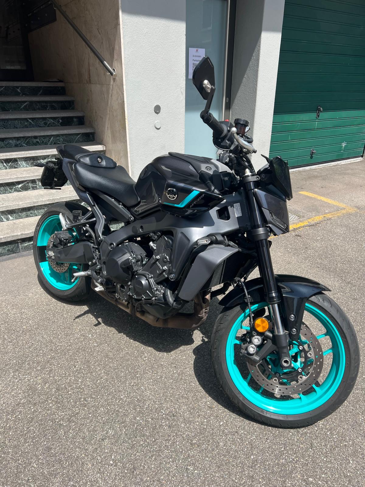 YAMAHA MT-09-image-2