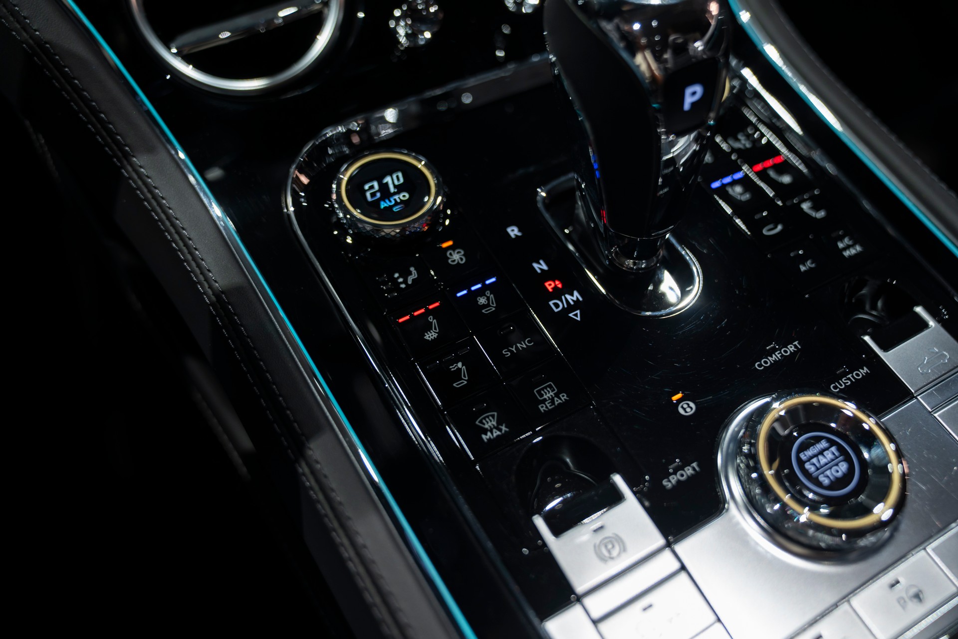 BENTLEY Continental GTC S 4.0 V8-image-21
