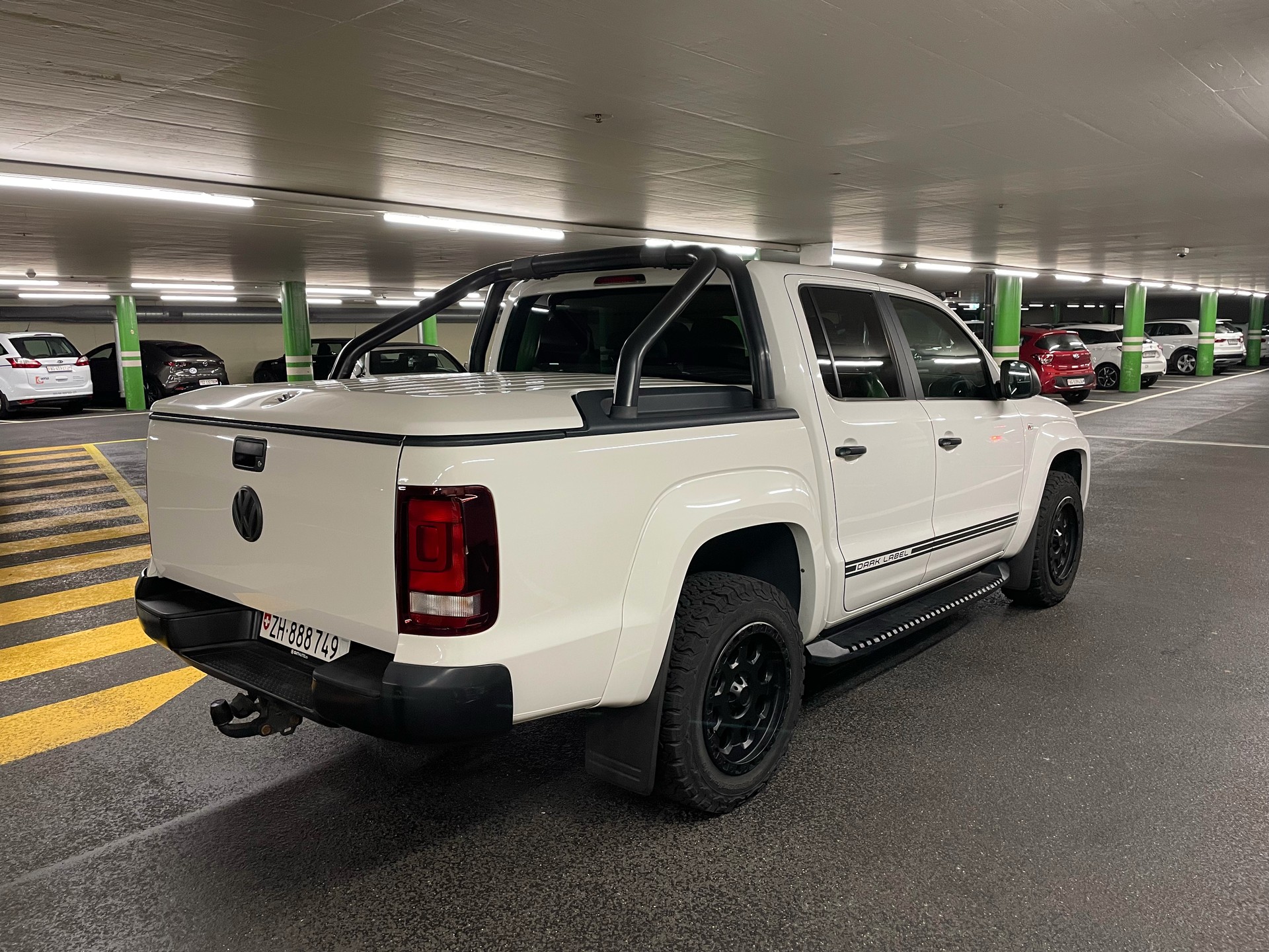 VW Amarok 2.0 BiTDI Highline Dark Label 4Motion permanent-showroom-element-2