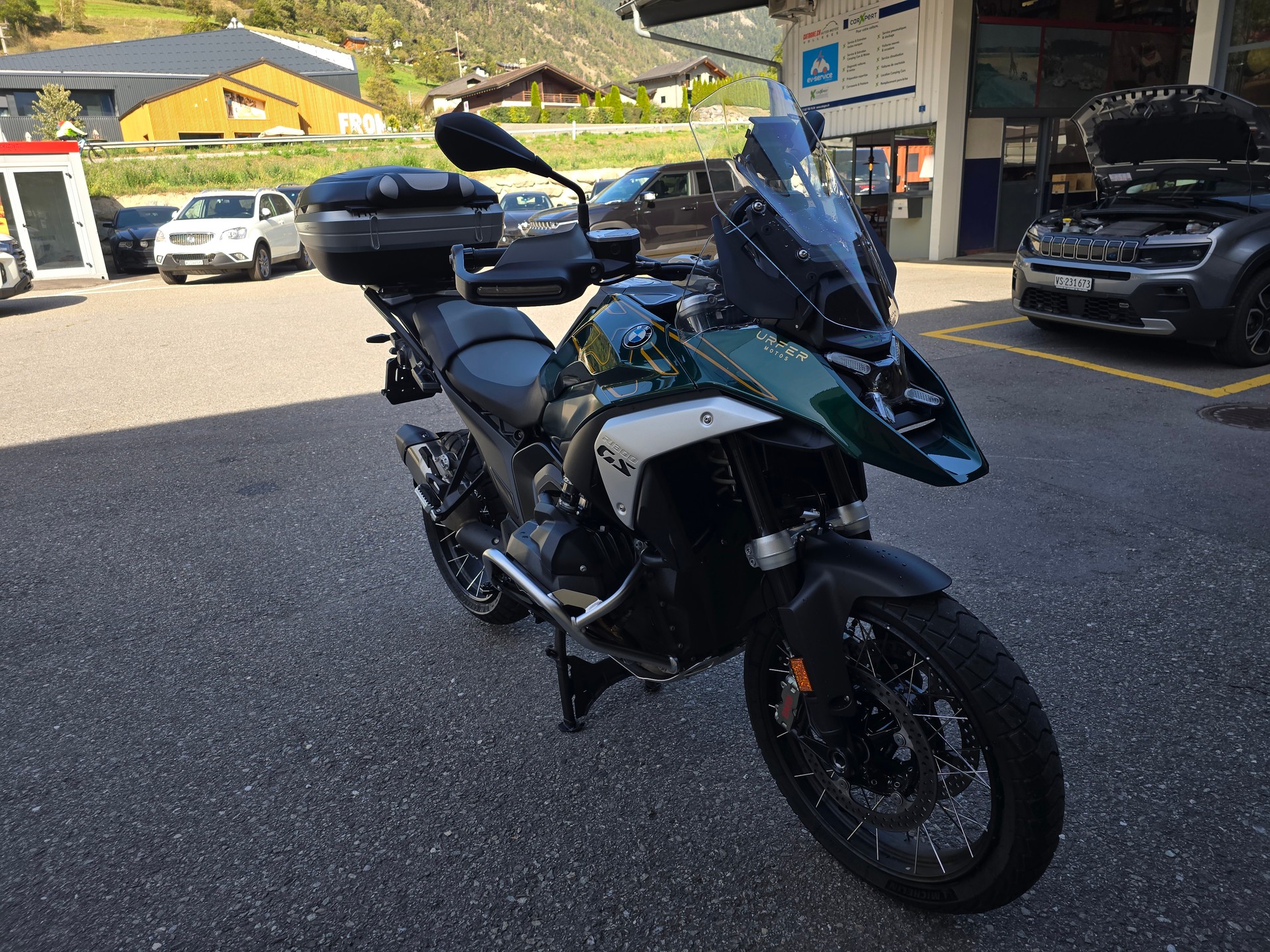 BMW R 1300 GS-image-0