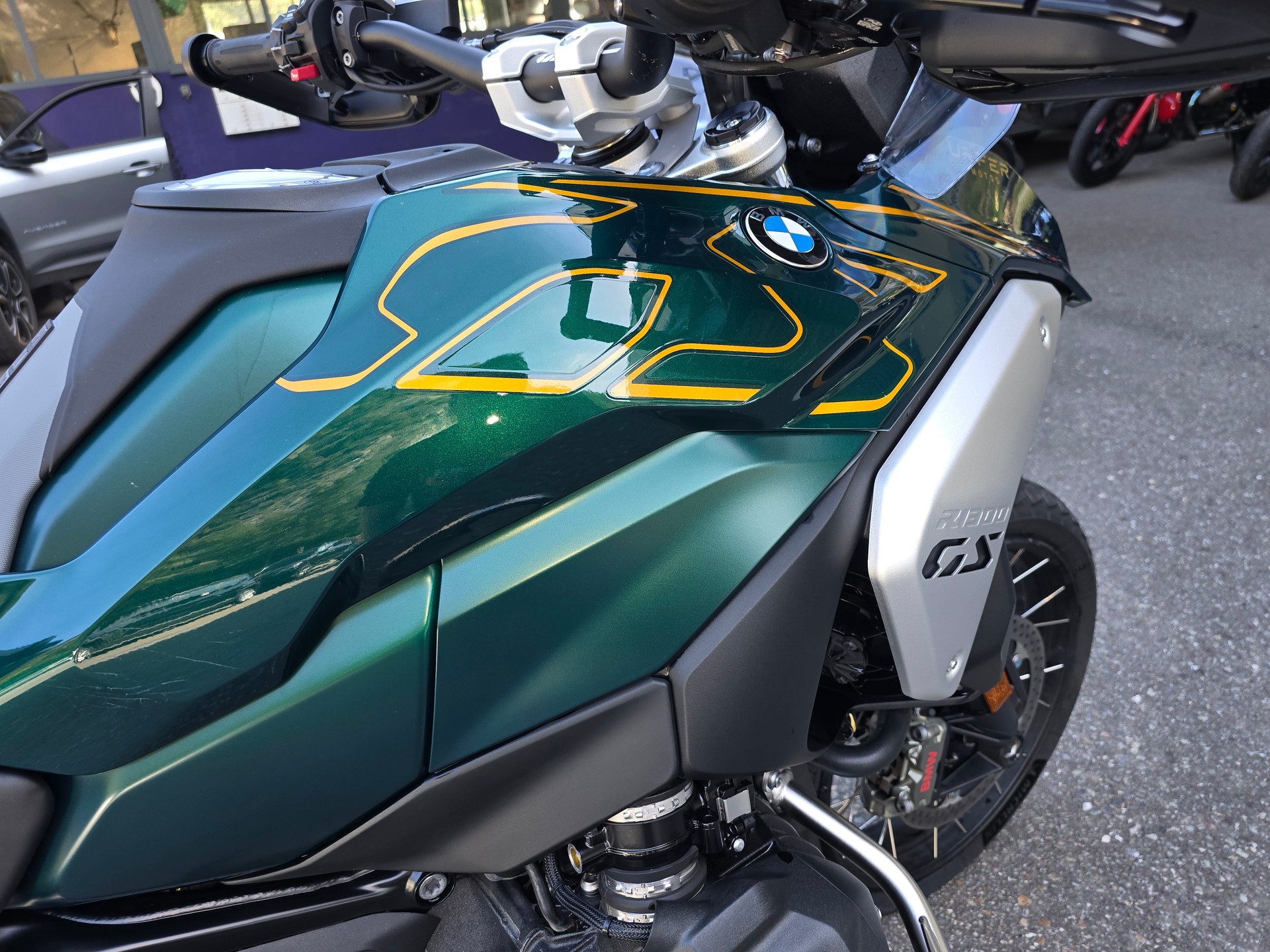 BMW R 1300 GS-image-9