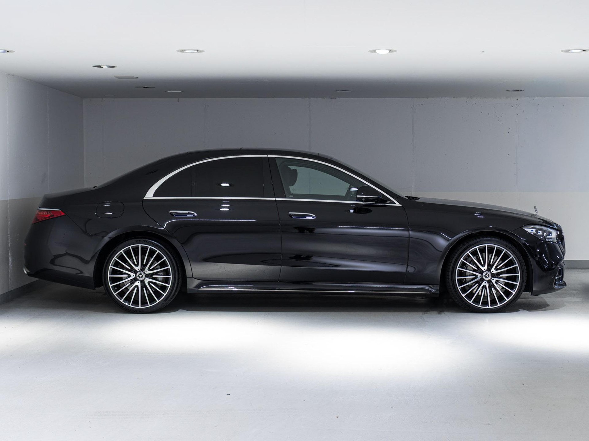 MERCEDES-BENZ S 400 d 4MATIC-image-1