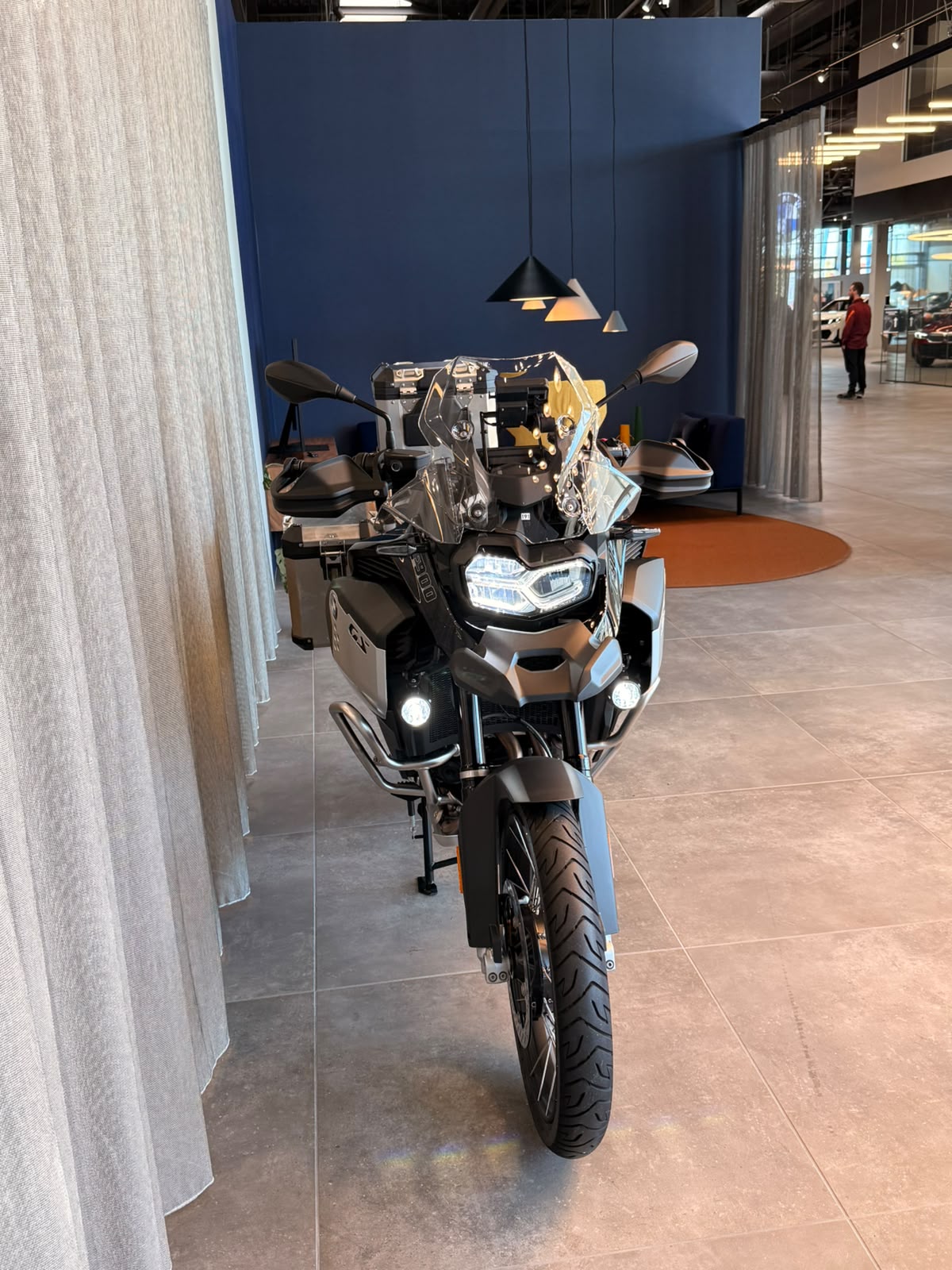 BMW F 900 GS Adventure-image-5