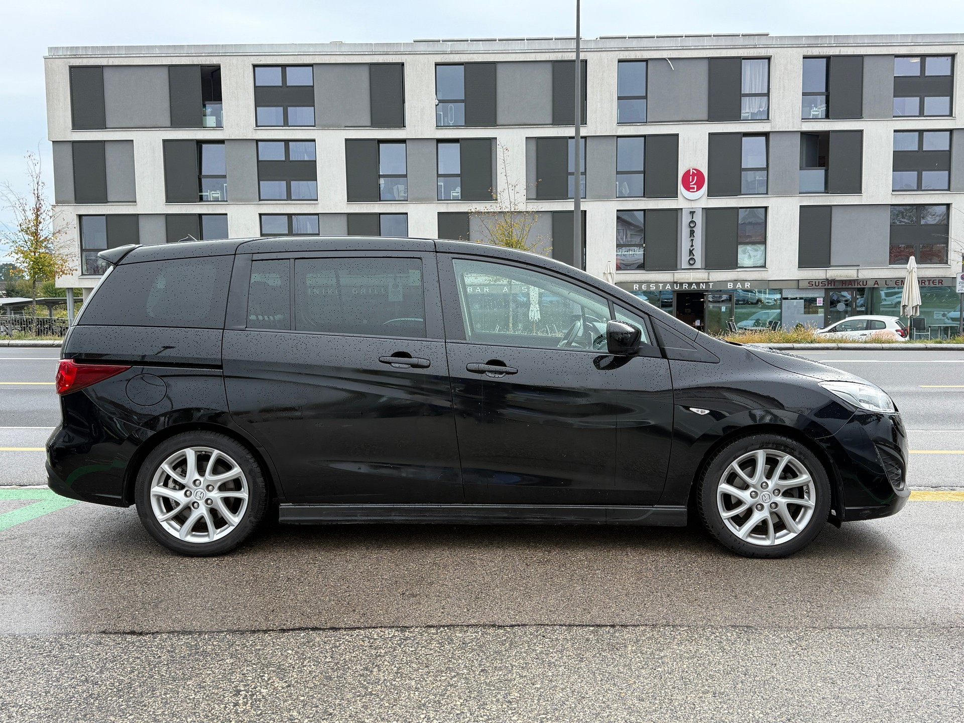MAZDA 5 2.0 16V Sport Activematic - Nouvelle Expertise du Jour : 19.10.2026 - Service Mazda fait à 243’455 Km le 01.05.2026-image-8
