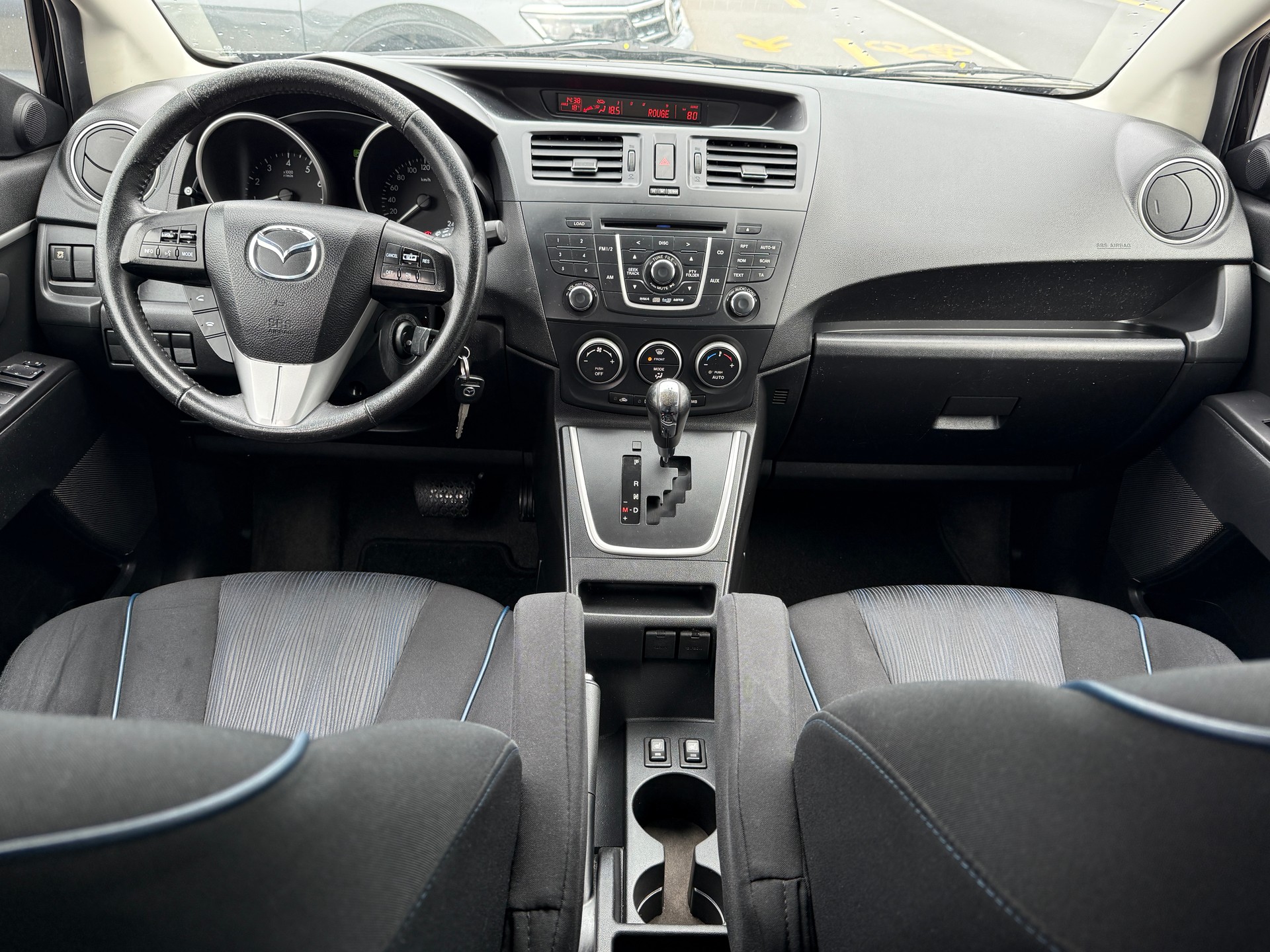 MAZDA 5 2.0 16V Sport Activematic - Nouvelle Expertise du Jour : 19.10.2026 - Service Mazda fait à 243’455 Km le 01.05.2026-image-16