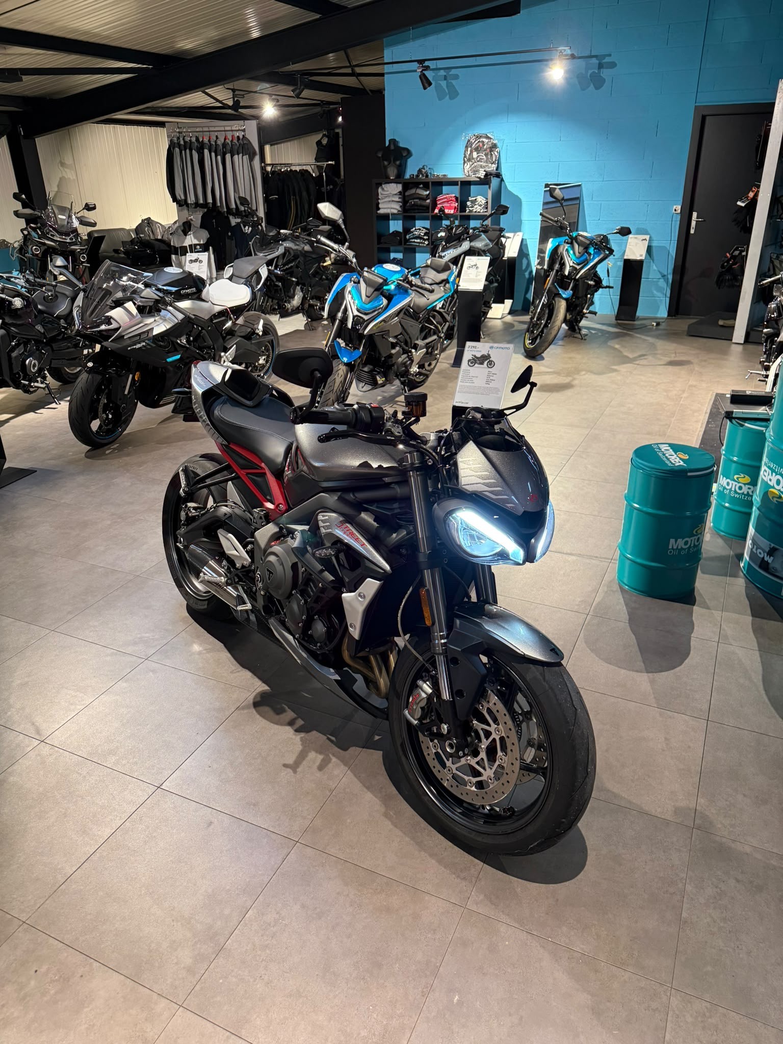 TRIUMPH Street Triple RS 765-image-0