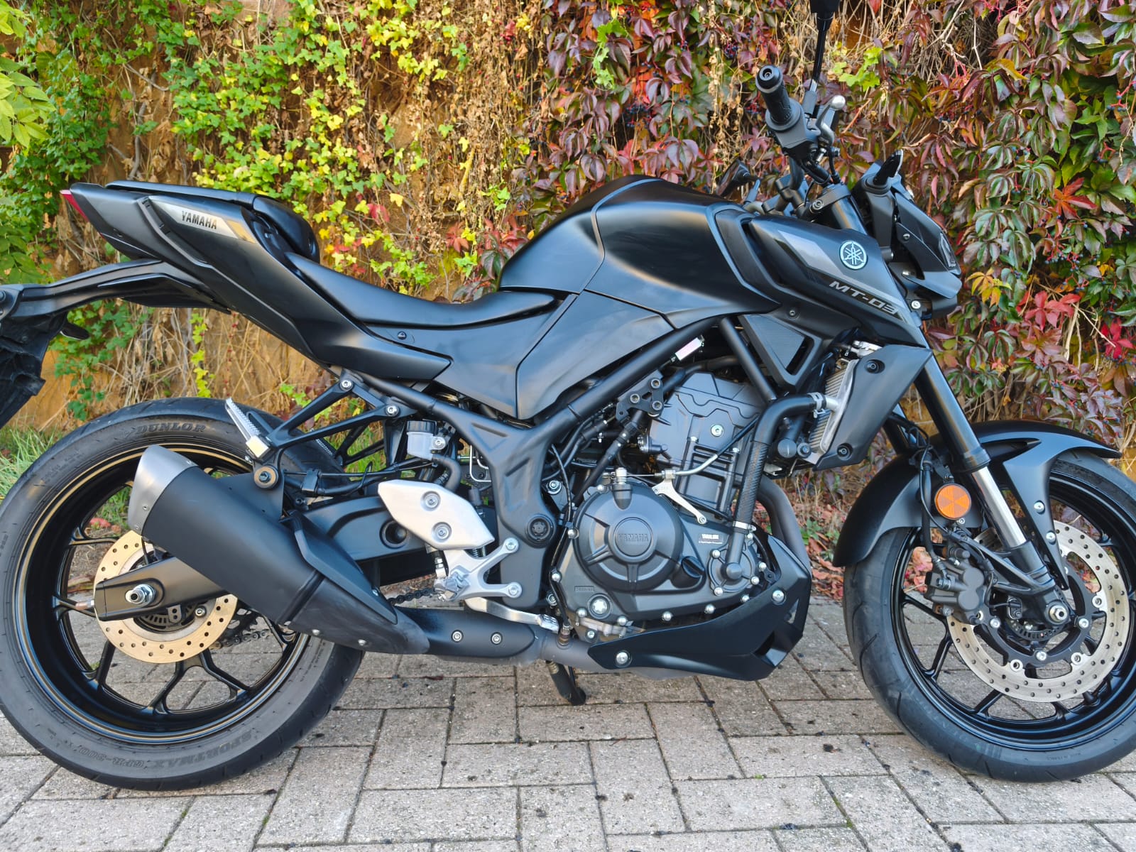 YAMAHA MT-03-image-1