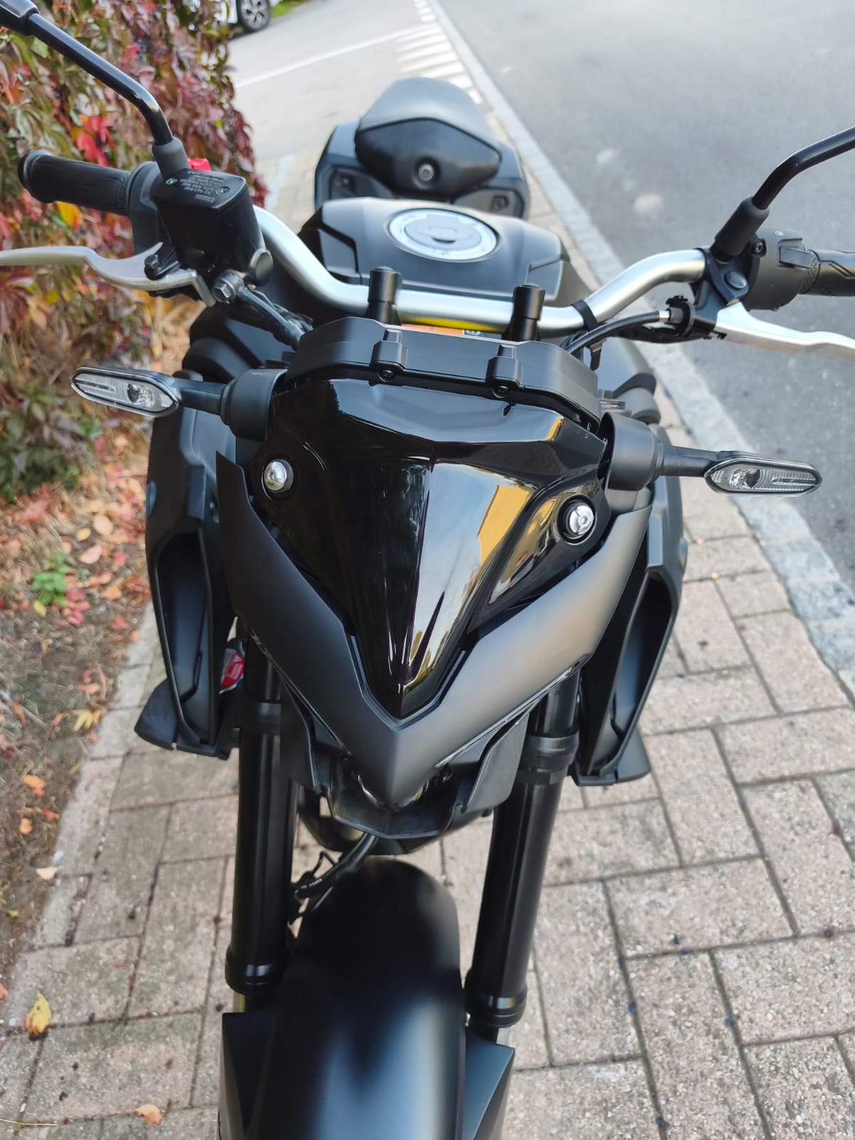 YAMAHA MT-03-image-9