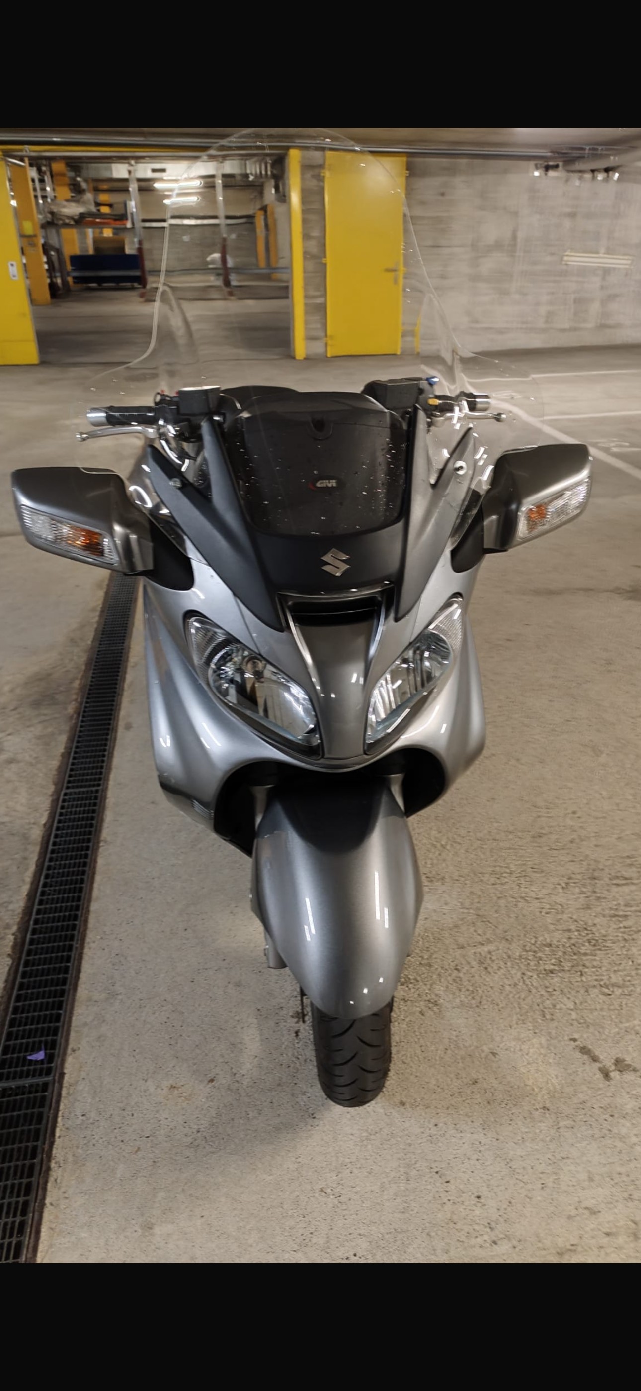 SUZUKI An 650 Burgmann-image-1