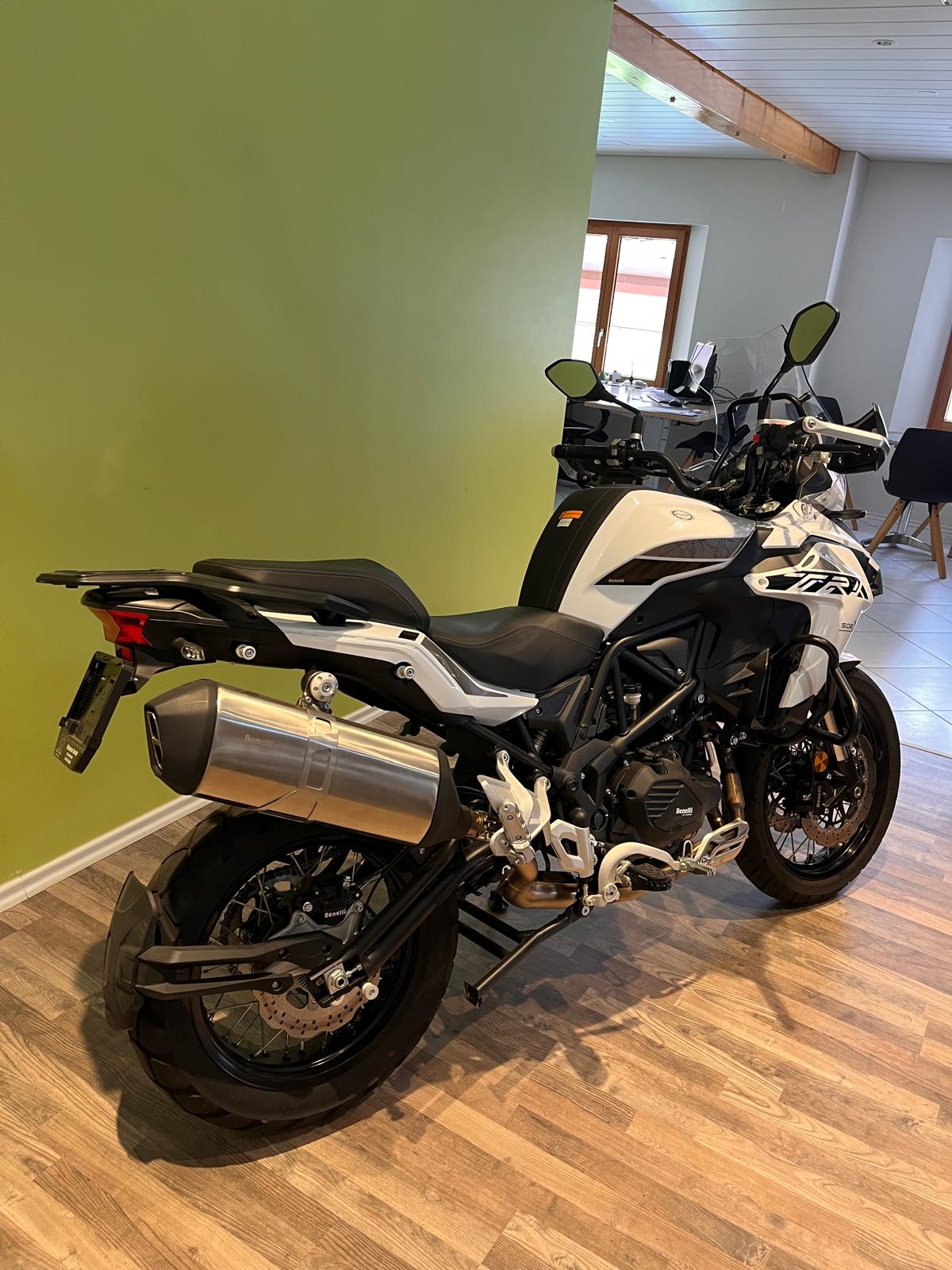 BENELLI TRK 502 X-image-1