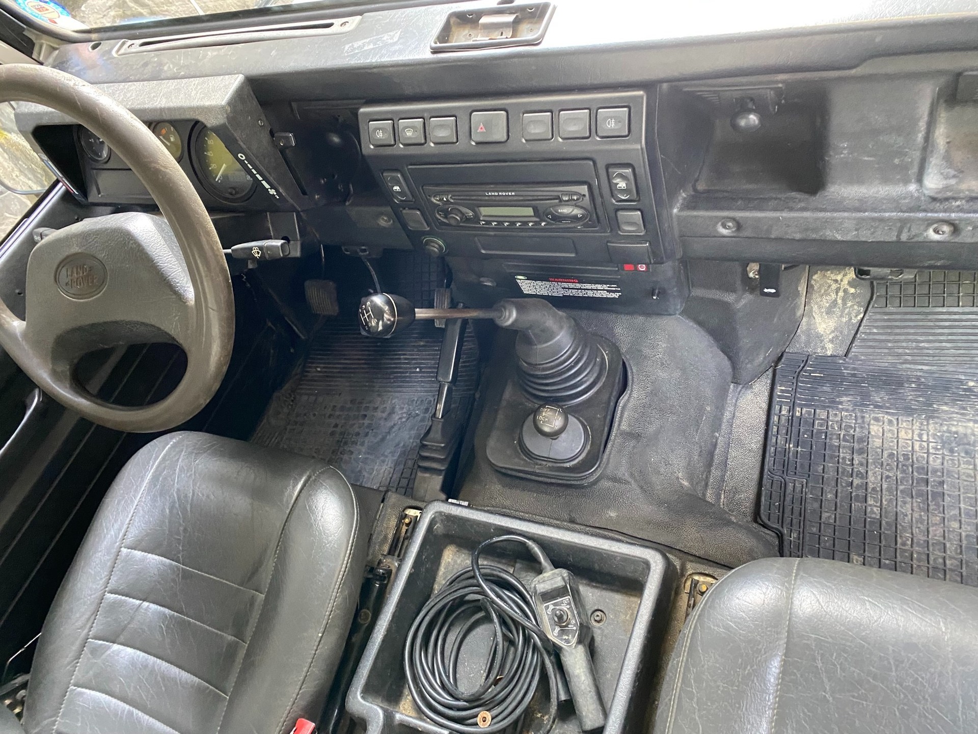 LAND ROVER DEFENDER 110 TD5 Wohnkabine-image-9