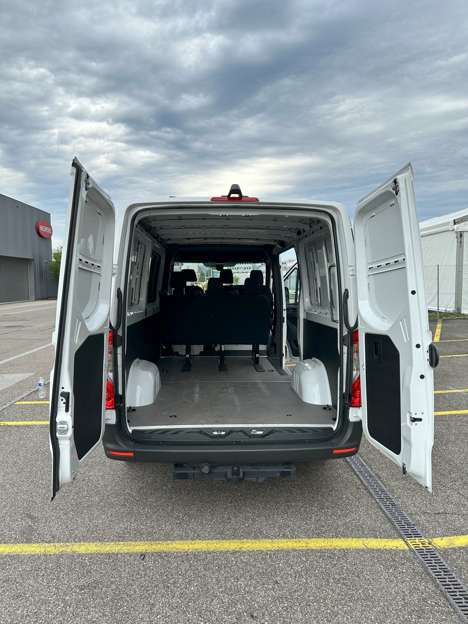 MERCEDES-BENZ Sprinter 311 CDI-image-15