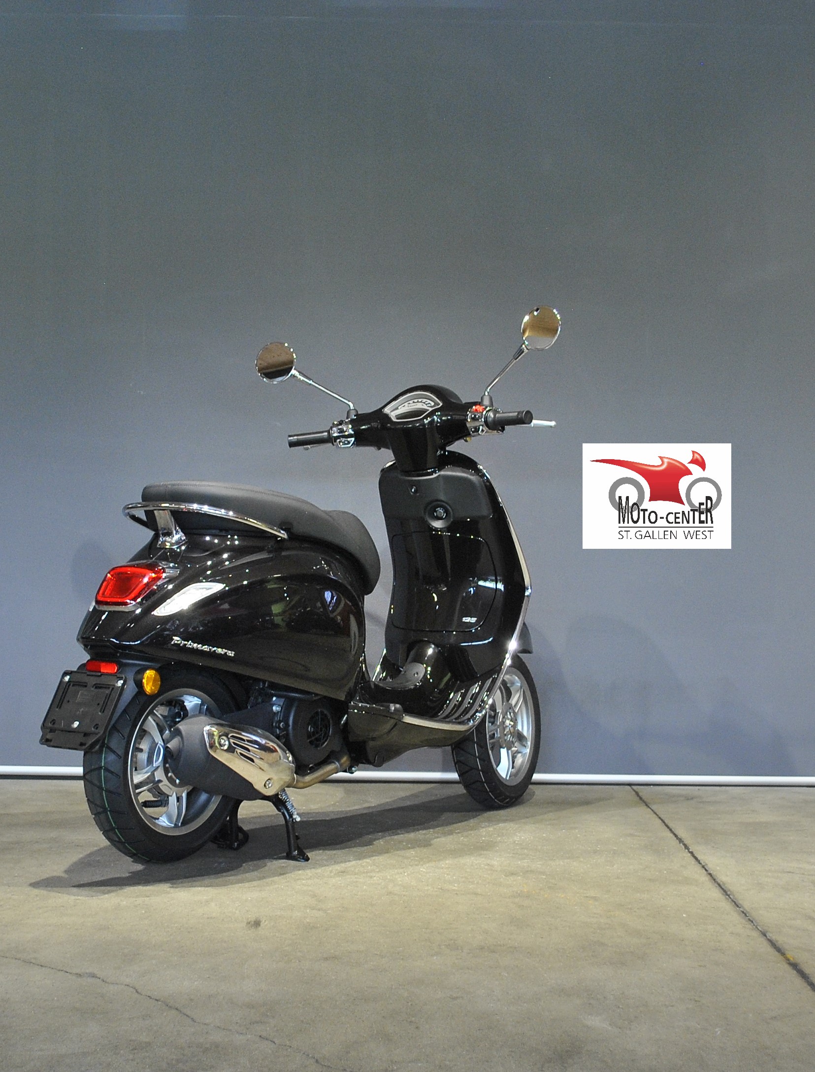 PIAGGIO Vespa GTS 125 ABS-image-4