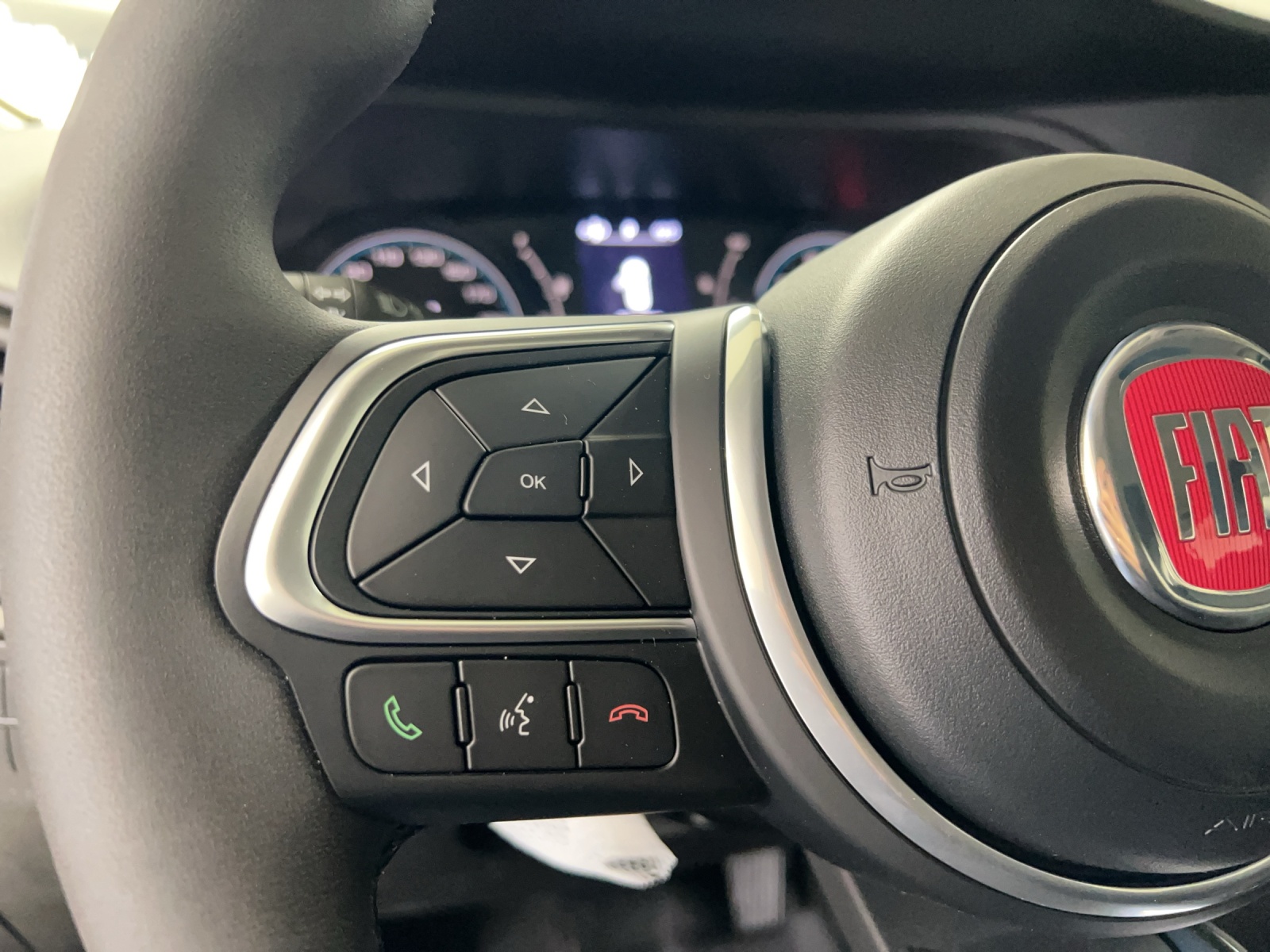 FIAT Tipo SW 1.5 Hybrid Cult-image-8