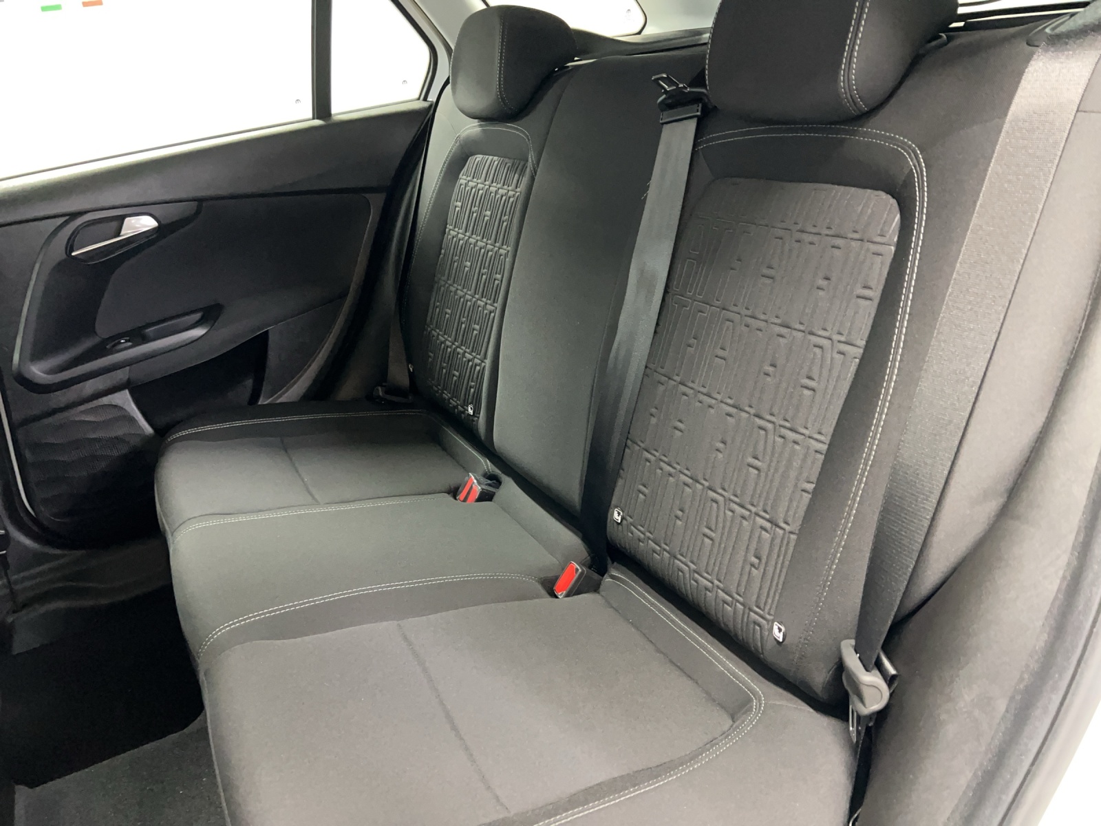 FIAT Tipo SW 1.5 Hybrid Cult-image-17