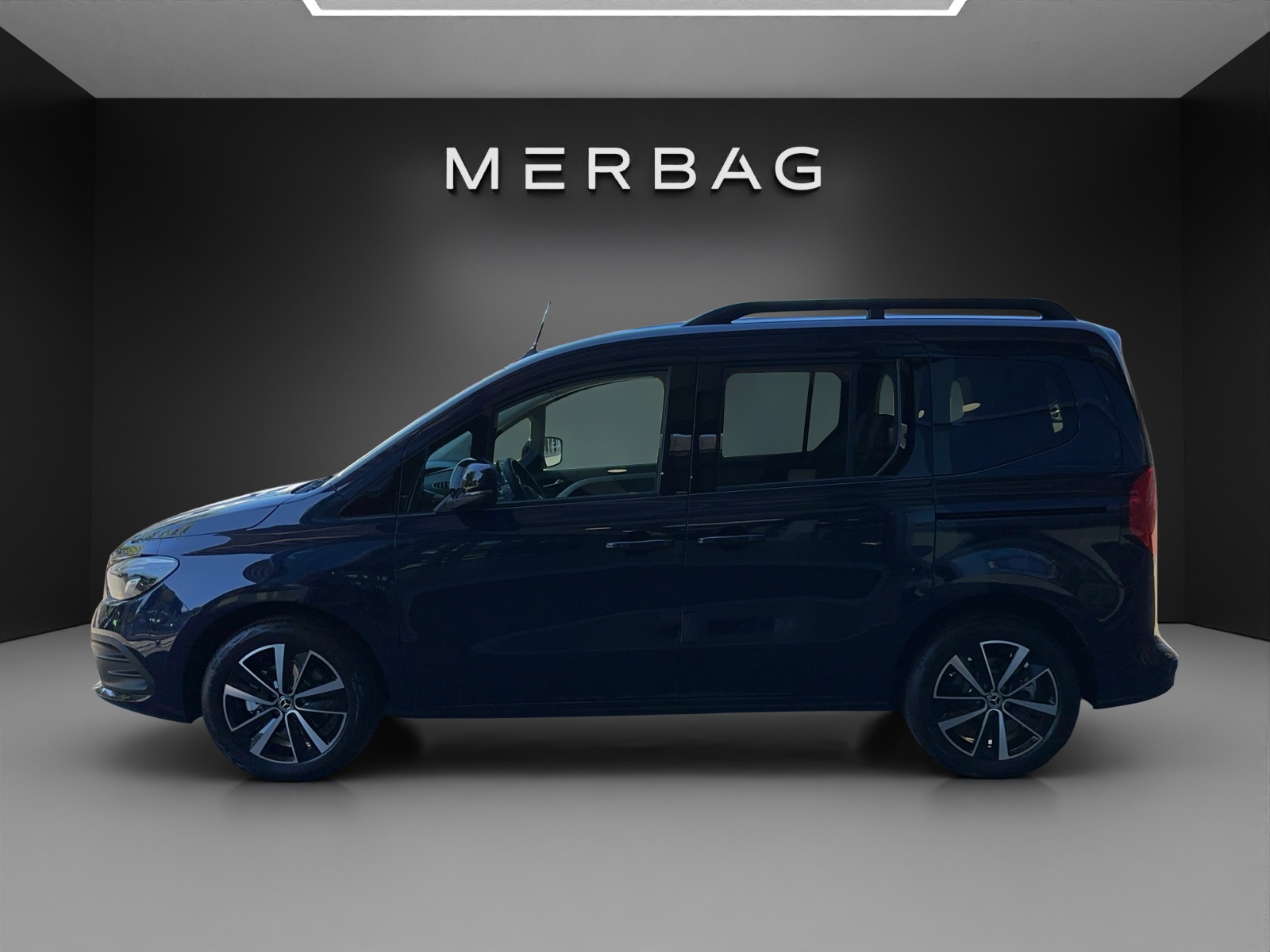 MERCEDES-BENZ EQT 45kWh Premium Plus-image-2