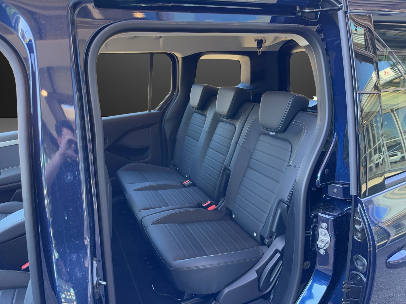 MERCEDES-BENZ EQT 45kWh Premium Plus-image-7