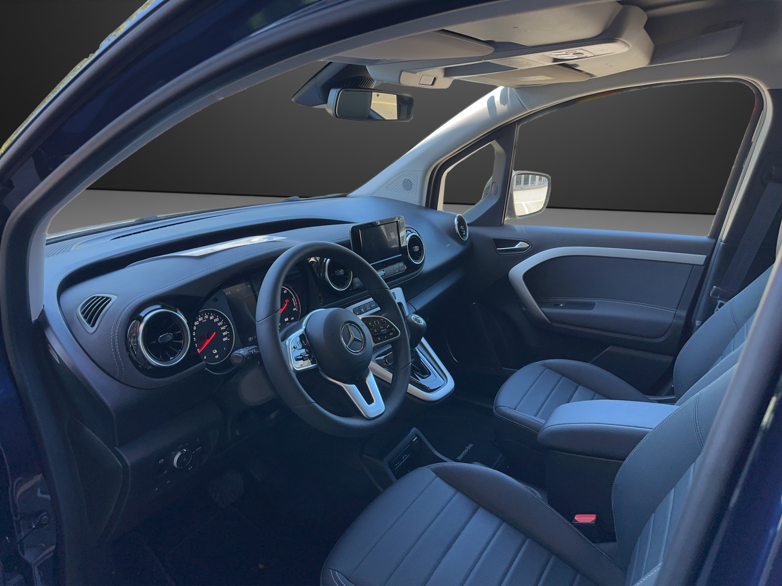 MERCEDES-BENZ EQT 45kWh Premium Plus-image-8