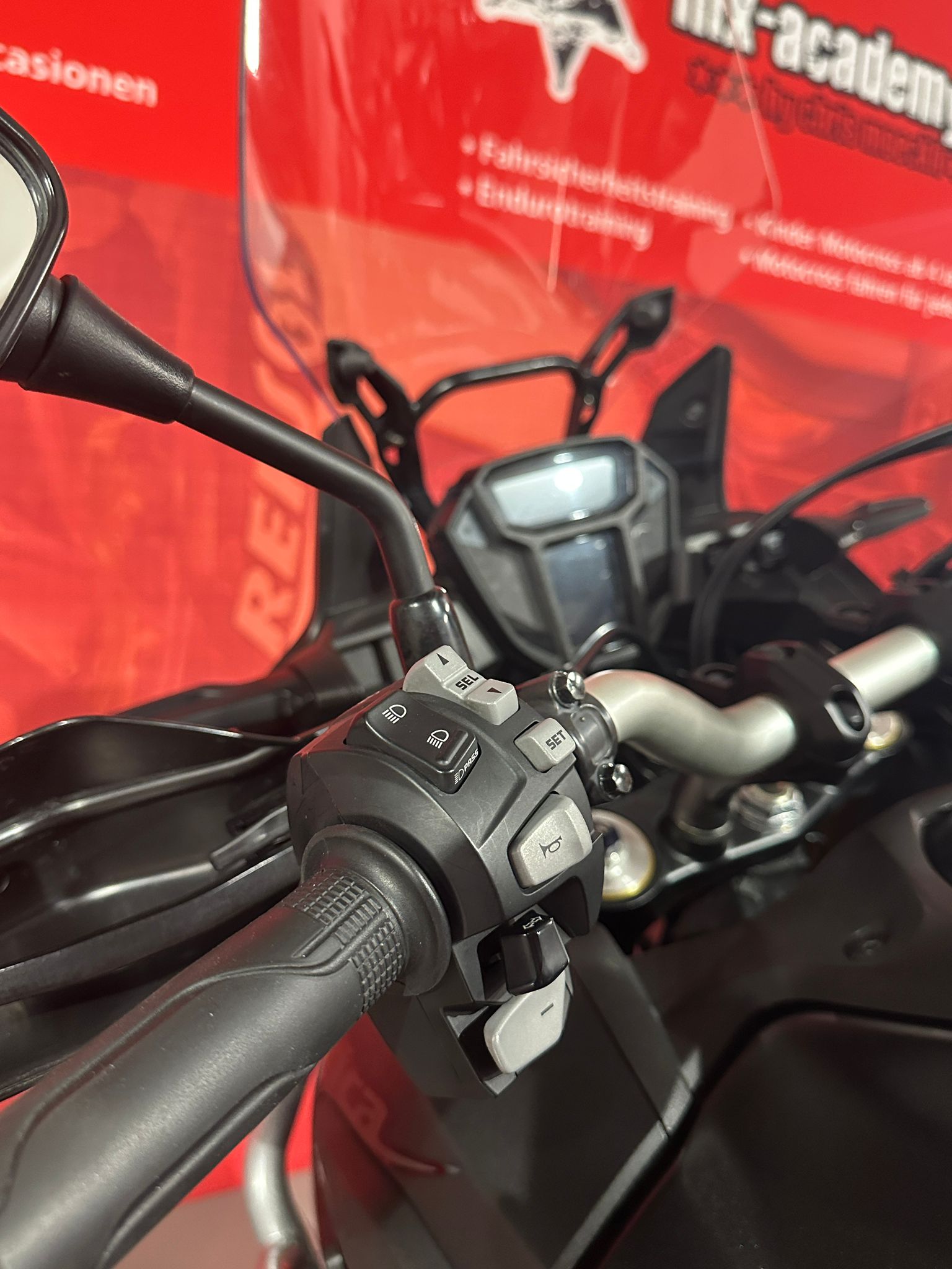 HONDA CRF 1000 Africa Twin *Occasion*-image-7