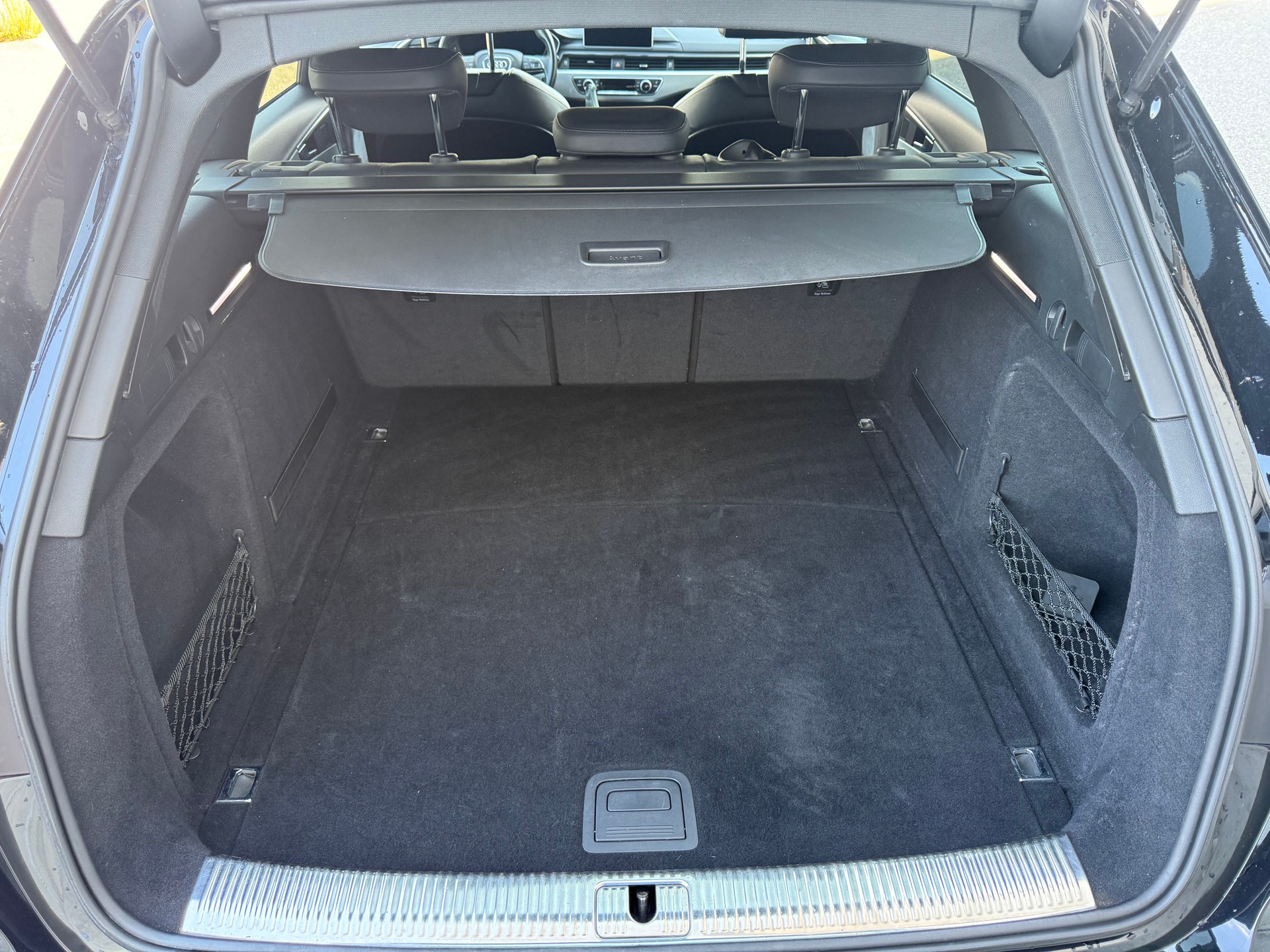 AUDI A4 Avant 2.0 TDI S-tronic-image-6
