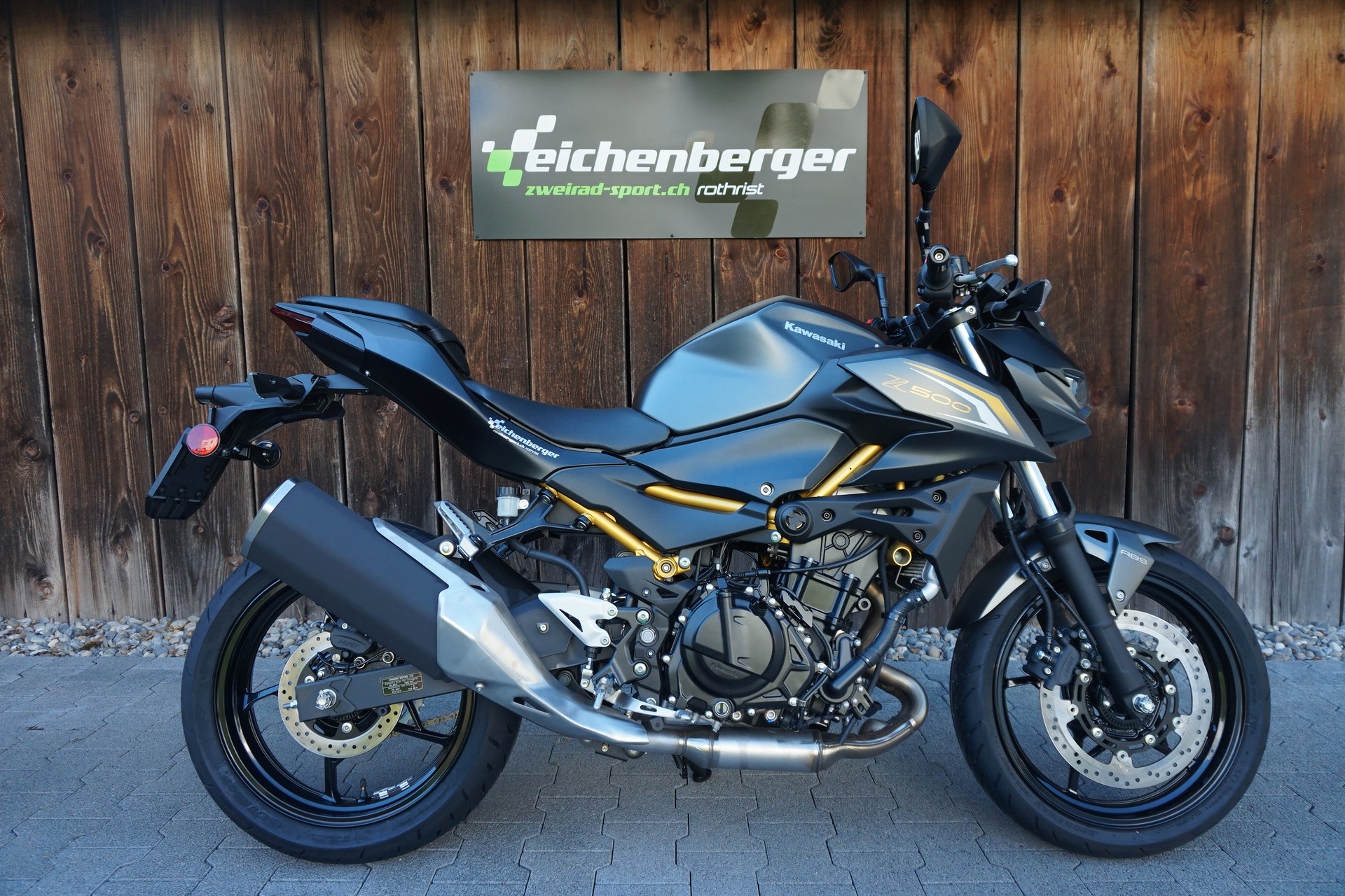 KAWASAKI Z 500 ABS MY26-image-2