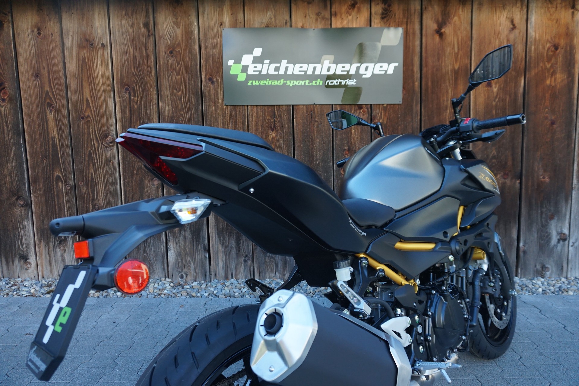 KAWASAKI Z 500 ABS MY26-image-5