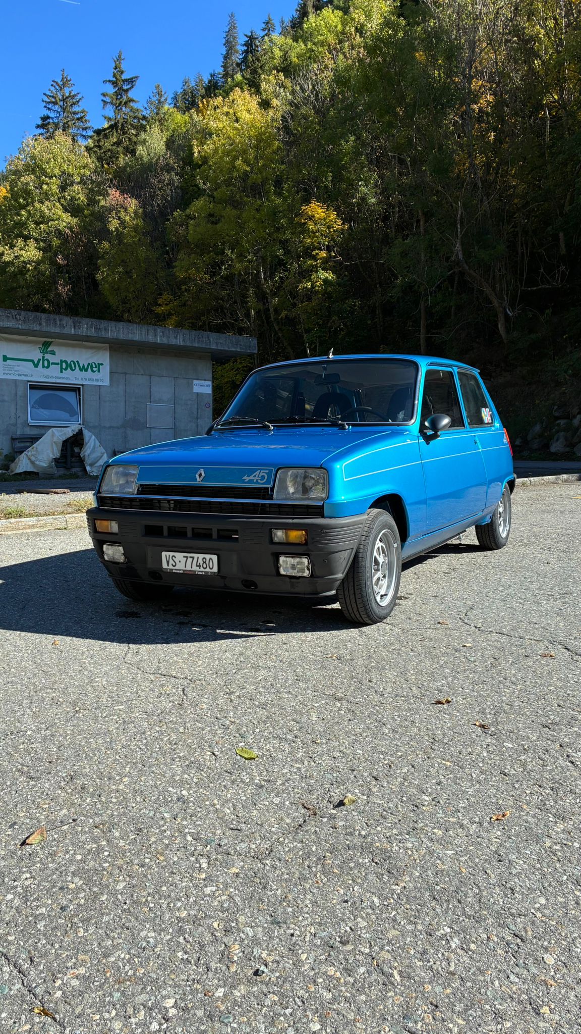 RENAULT R5 Alpine-image-3