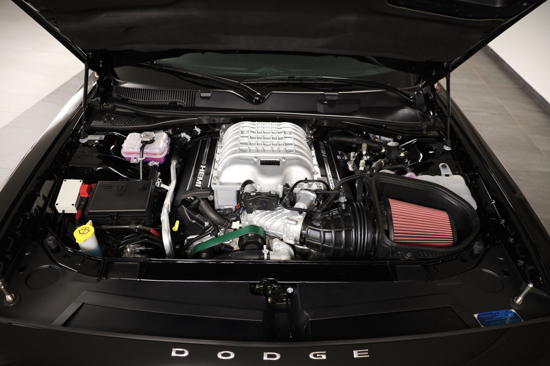 DODGE Challenger Black Ghost-image-14