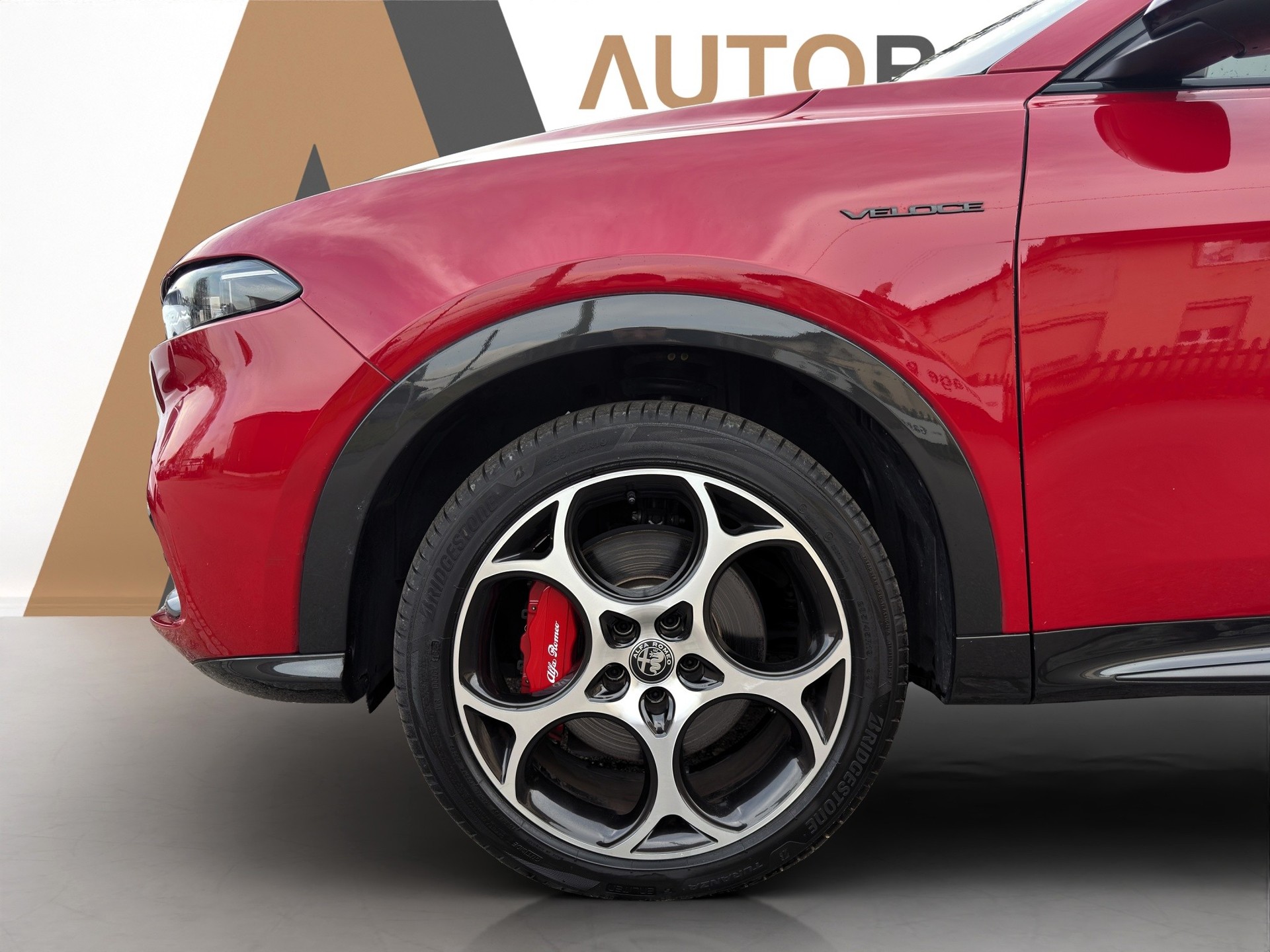 ALFA ROMEO Tonale 1.3 Plug-in Hybrid Veloce Q4-image-17