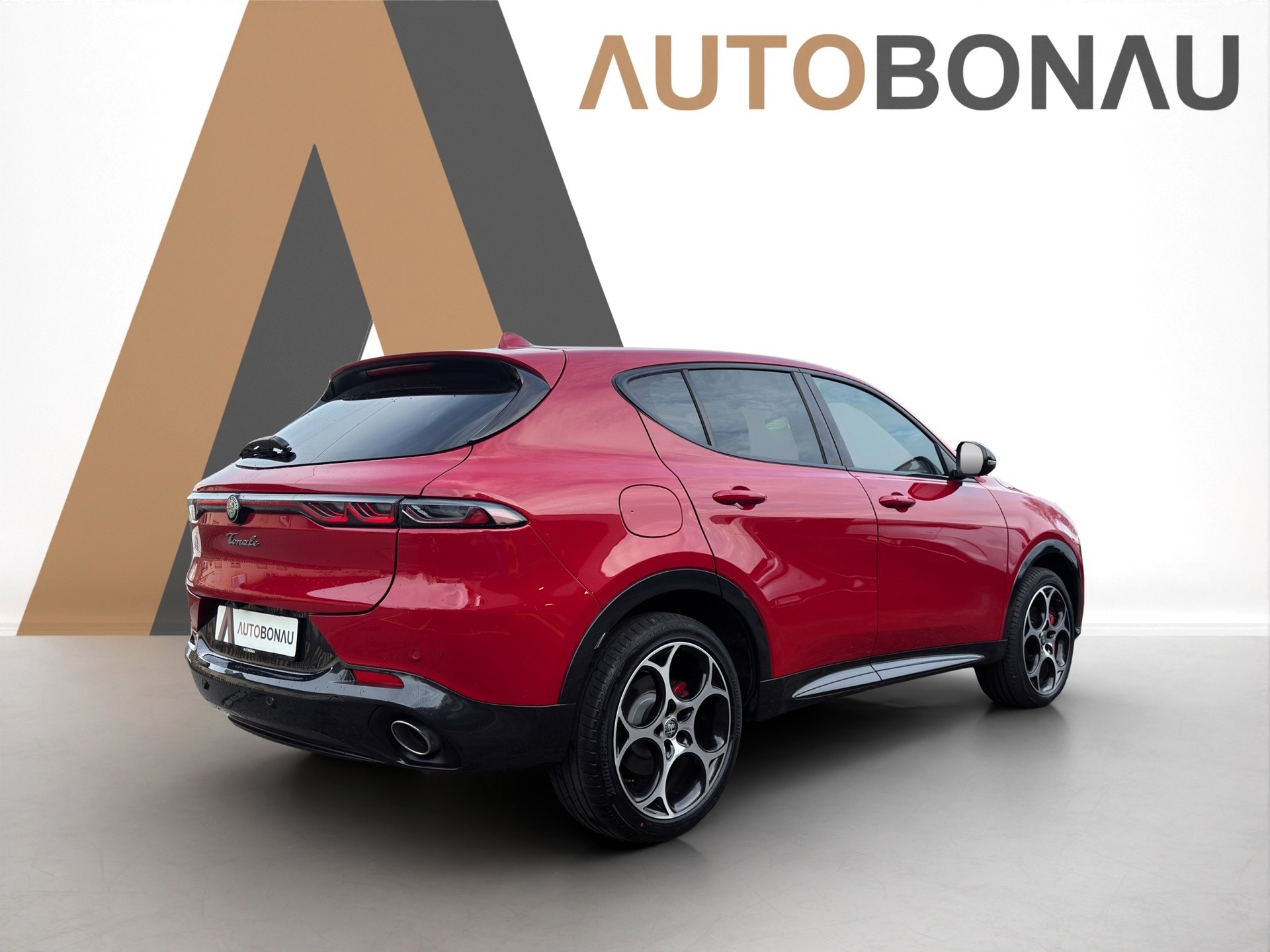 ALFA ROMEO Tonale 1.3 Plug-in Hybrid Veloce Q4-image-4