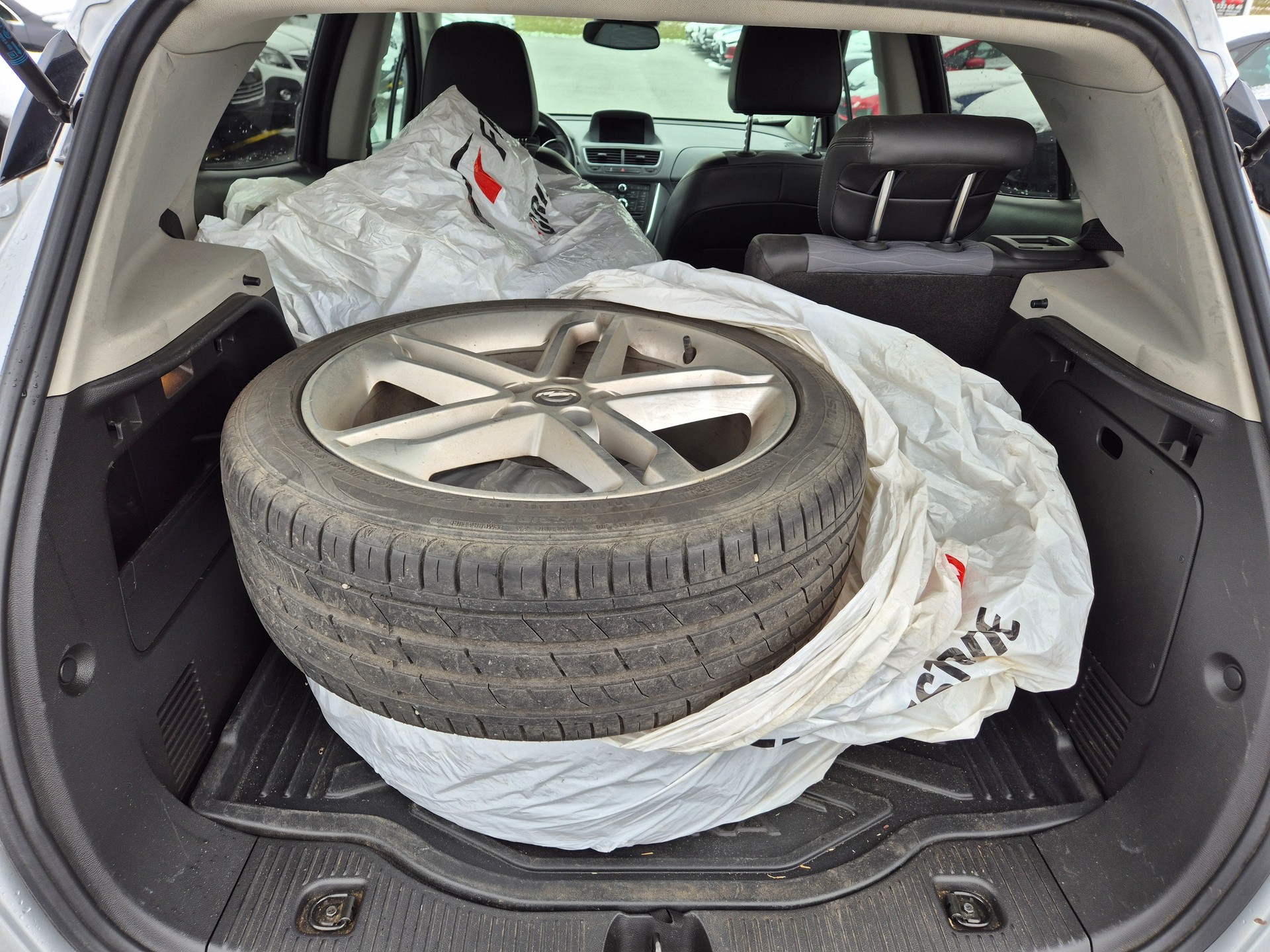 OPEL Mokka 1.4i 16V Turbo Cosmo 2WD-image-5