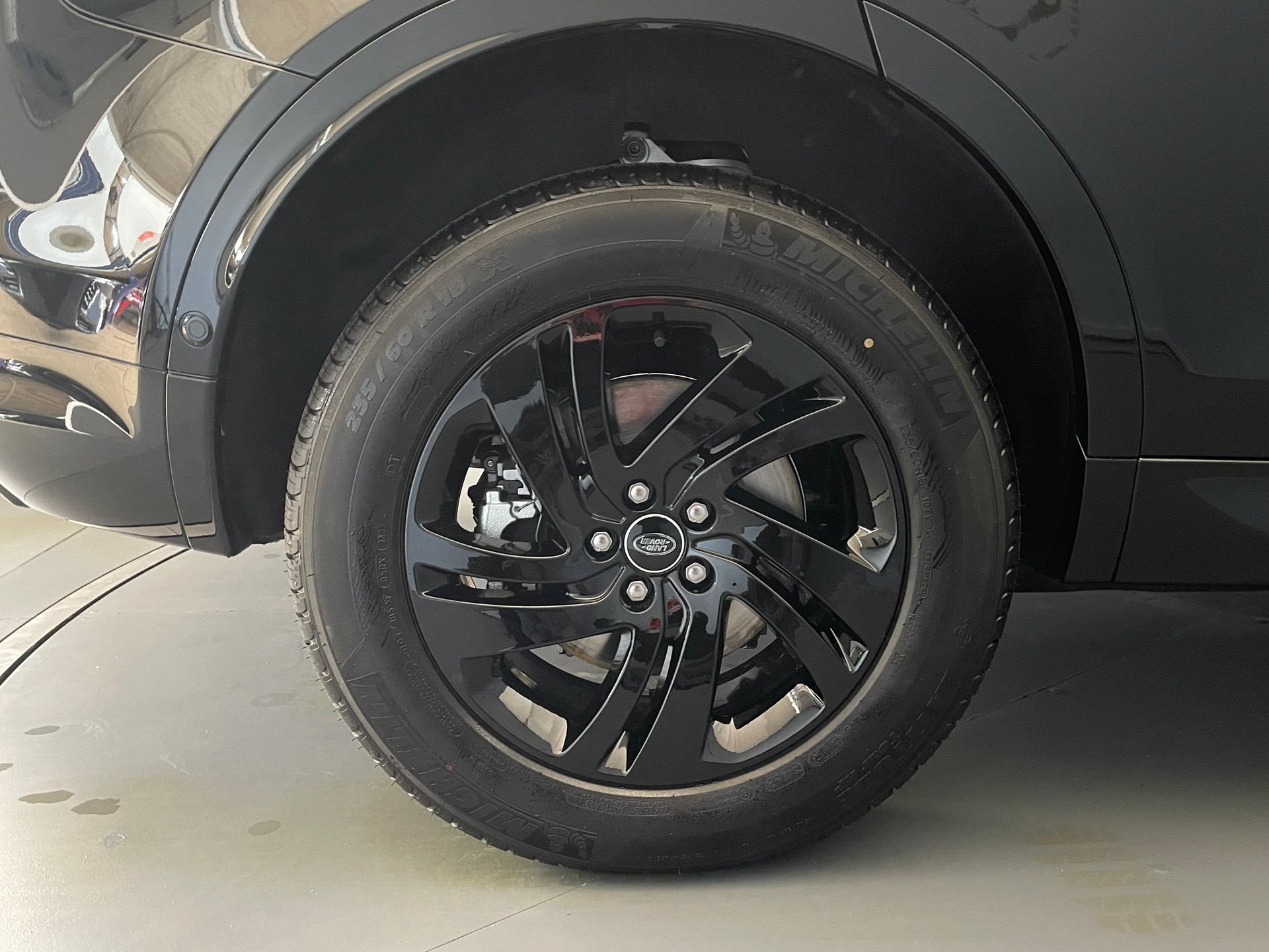 LAND ROVER Discovery Sport 1.5 T 270e S-image-11