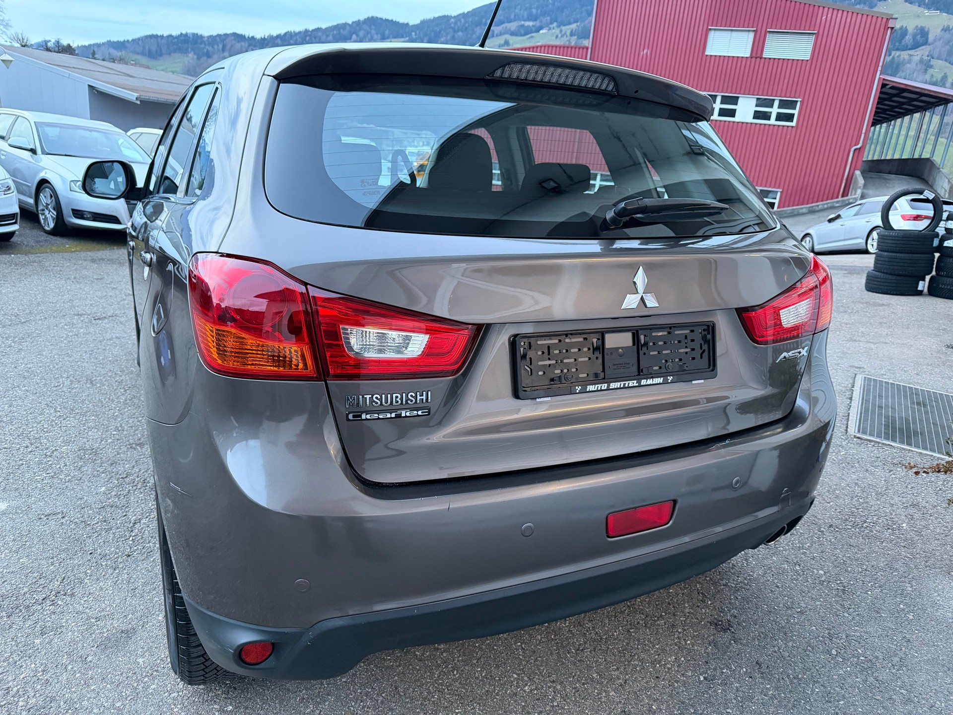 MITSUBISHI ASX 1.8 DID Sport 4WD-showroom-element-2