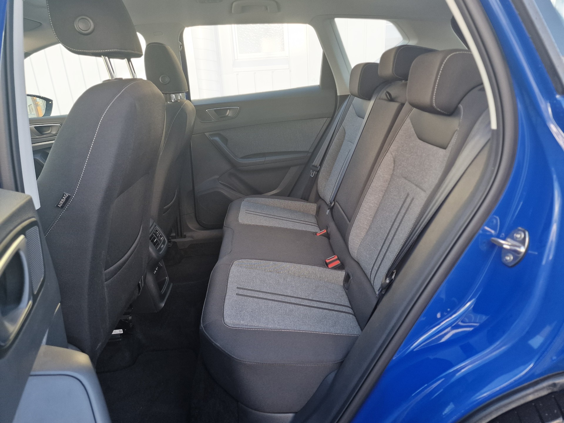 SEAT Ateca 2.0 TDI CR Style 4Drive DSG 24Mt Gara Pano-image-12