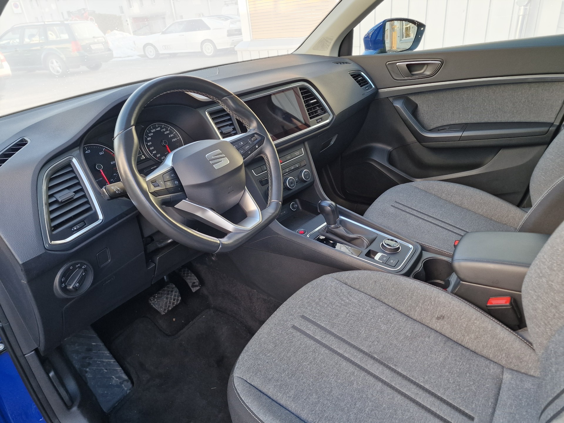 SEAT Ateca 2.0 TDI CR Style 4Drive DSG 24Mt Gara Pano-image-8
