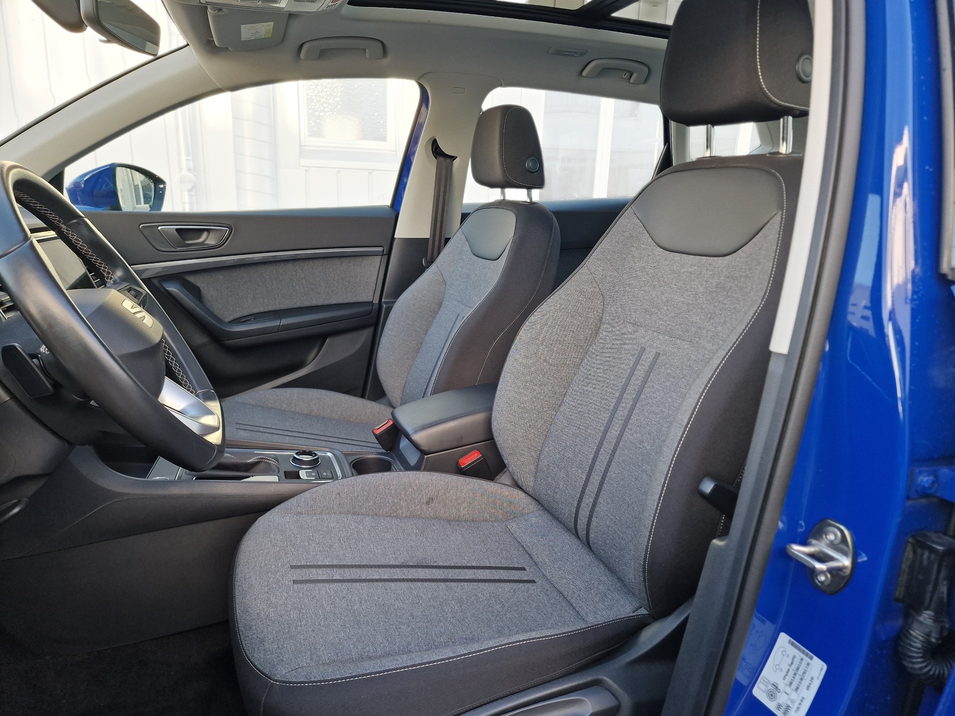 SEAT Ateca 2.0 TDI CR Style 4Drive DSG 24Mt Gara Pano-image-9