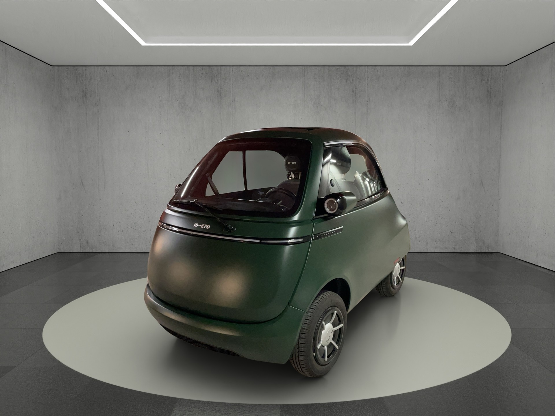 MICRO Microlino 15 kWh Long Range Premium COOL-showroom-element-1
