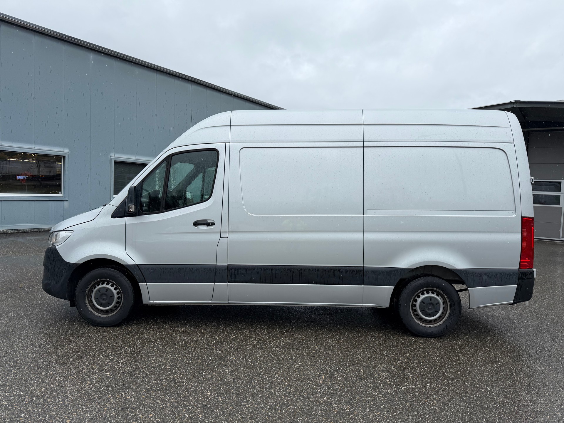 MERCEDES-BENZ SPRINTER 315 CDI 9G-TRONIC L2 UND H2. MIT KLIMA + AUTOMAT + 3 PLÄTZER + RÜCKFAHRKAMERA AB MFK. KM 39`000.-image-7