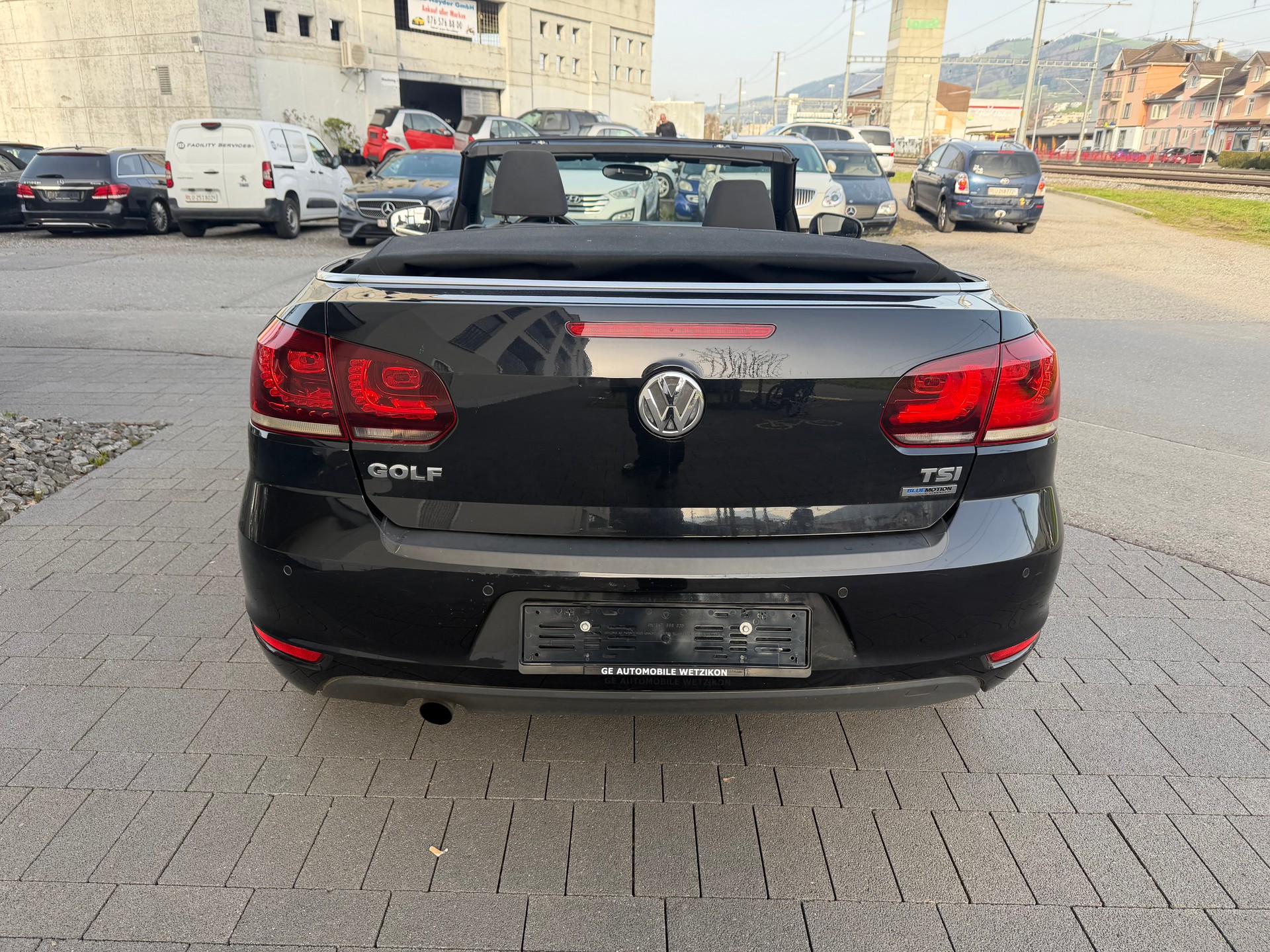 VW Golf Cabrio 1.2 TSI BMT Whiteline-image-4