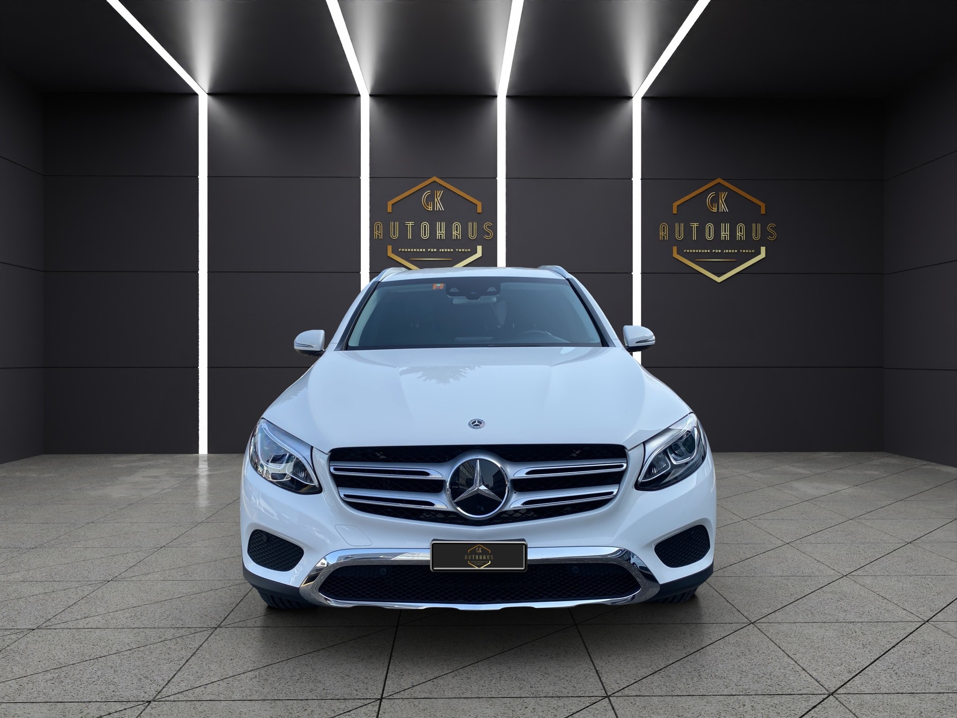 MERCEDES-BENZ GLC 250 Exclusive 4Matic 9G-Tronic-image-8