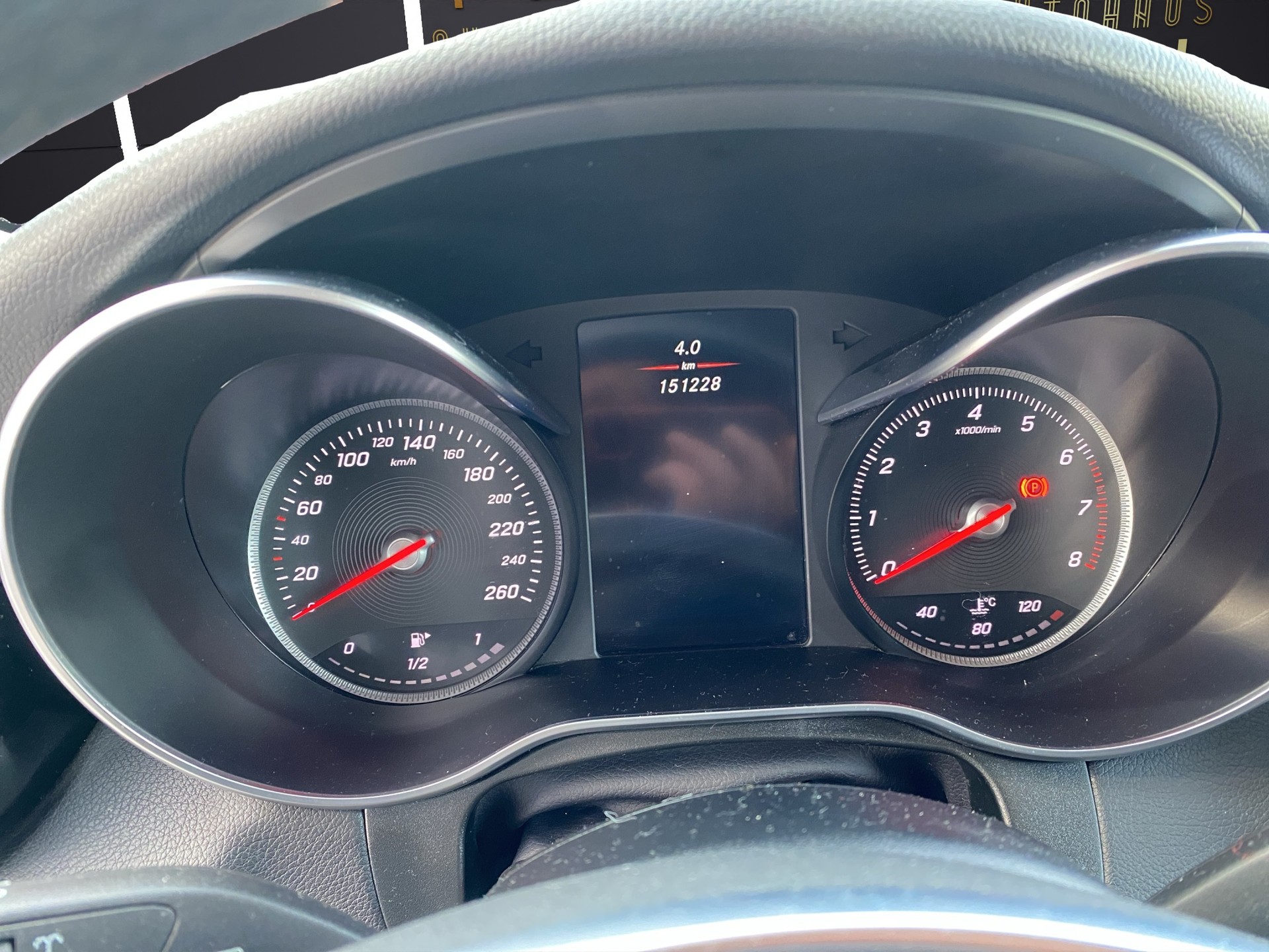 MERCEDES-BENZ GLC 250 Exclusive 4Matic 9G-Tronic-image-12