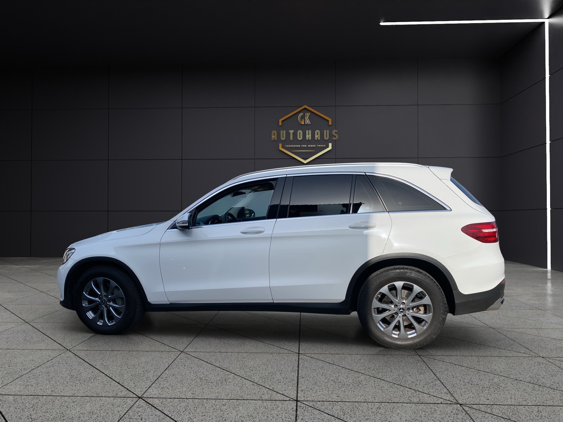 MERCEDES-BENZ GLC 250 Exclusive 4Matic 9G-Tronic-image-1