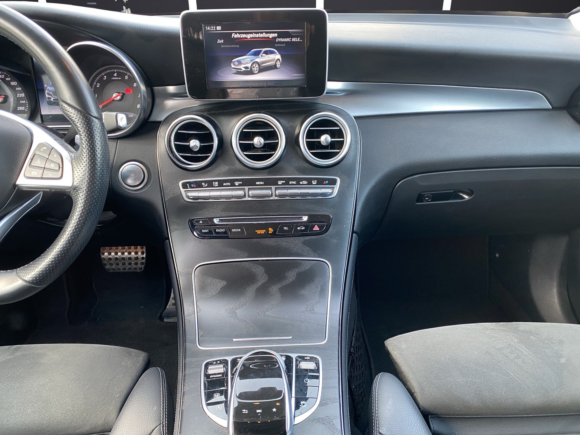 MERCEDES-BENZ GLC 250 Exclusive 4Matic 9G-Tronic-image-13