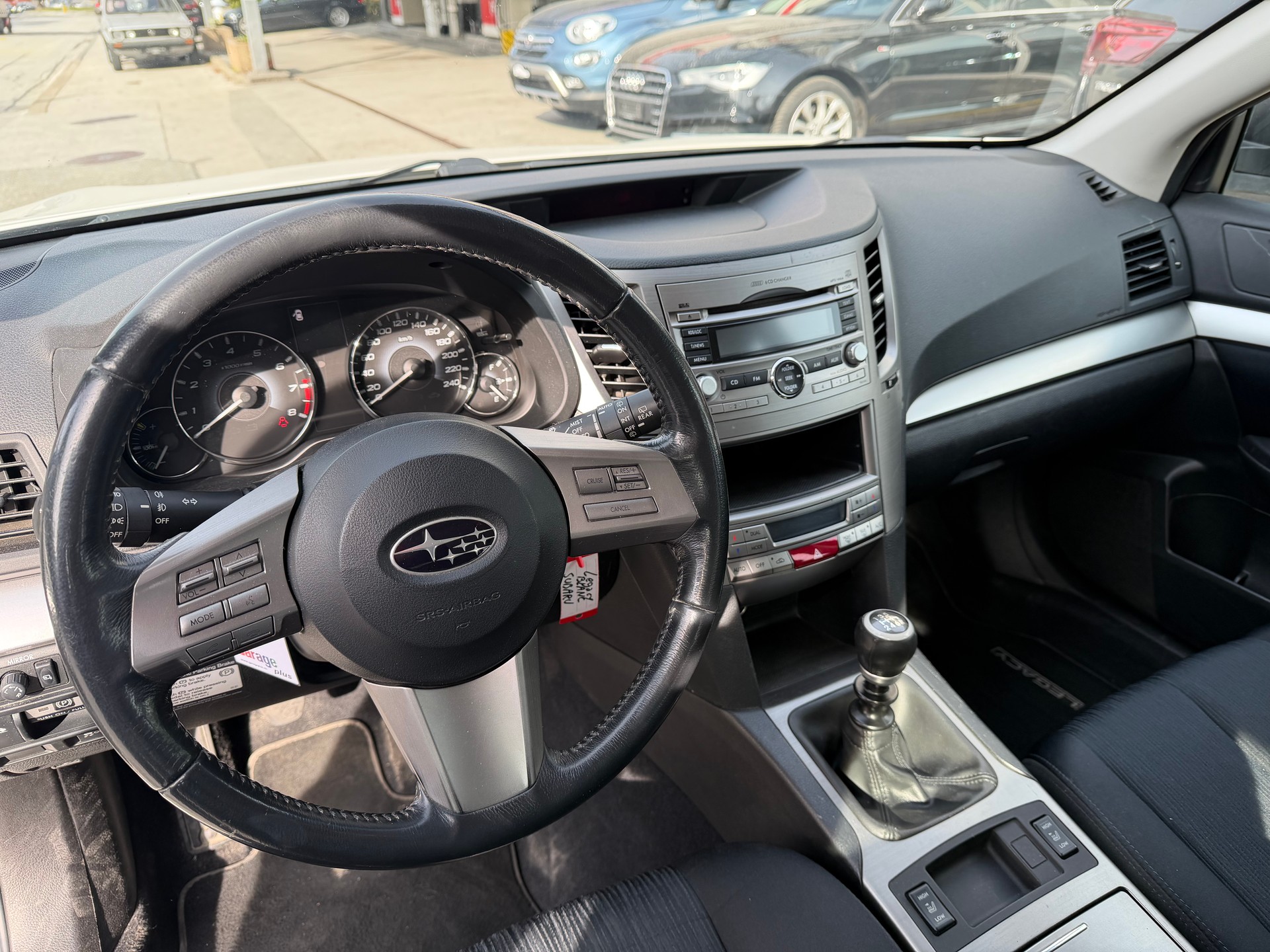 SUBARU Legacy 2.0i Swiss AWD-image-8