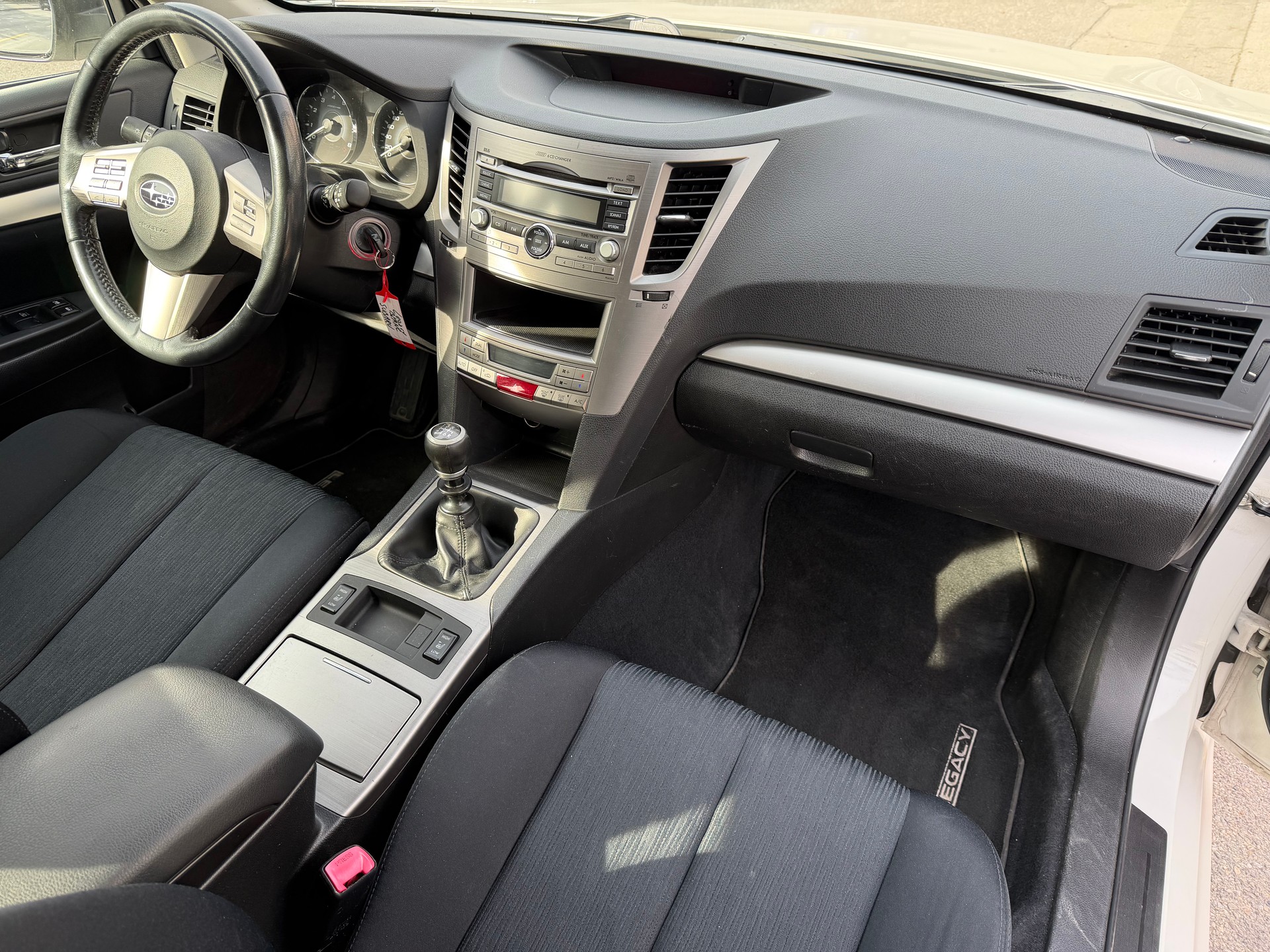 SUBARU Legacy 2.0i Swiss AWD-image-12