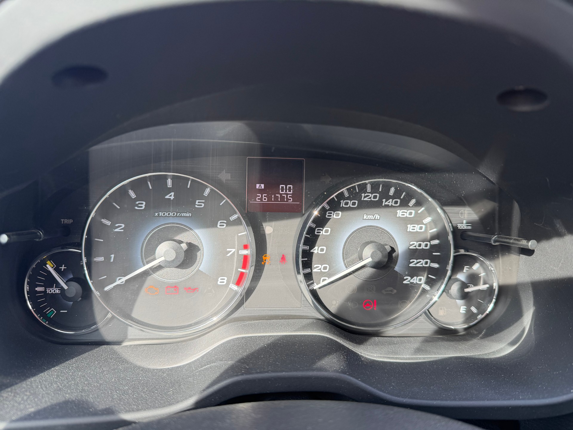 SUBARU Legacy 2.0i Swiss AWD-image-17