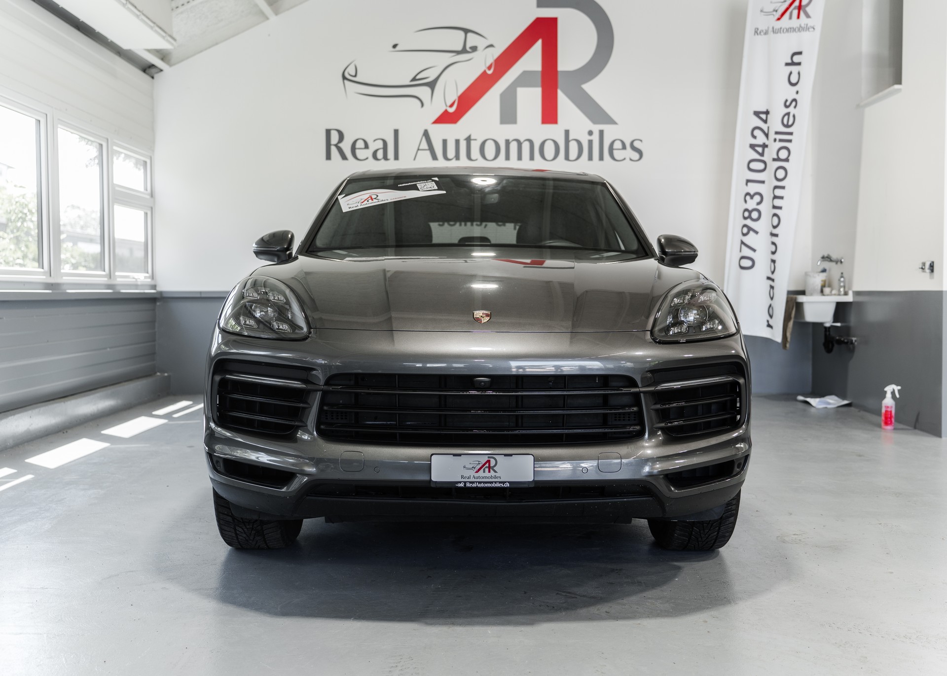 PORSCHE Cayenne (CH) 🇨🇭-image-9